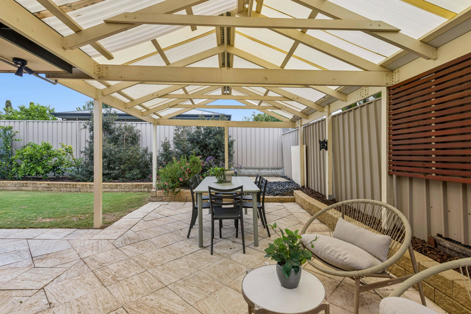 8 Yellow Wood Court — photo 19 of 23