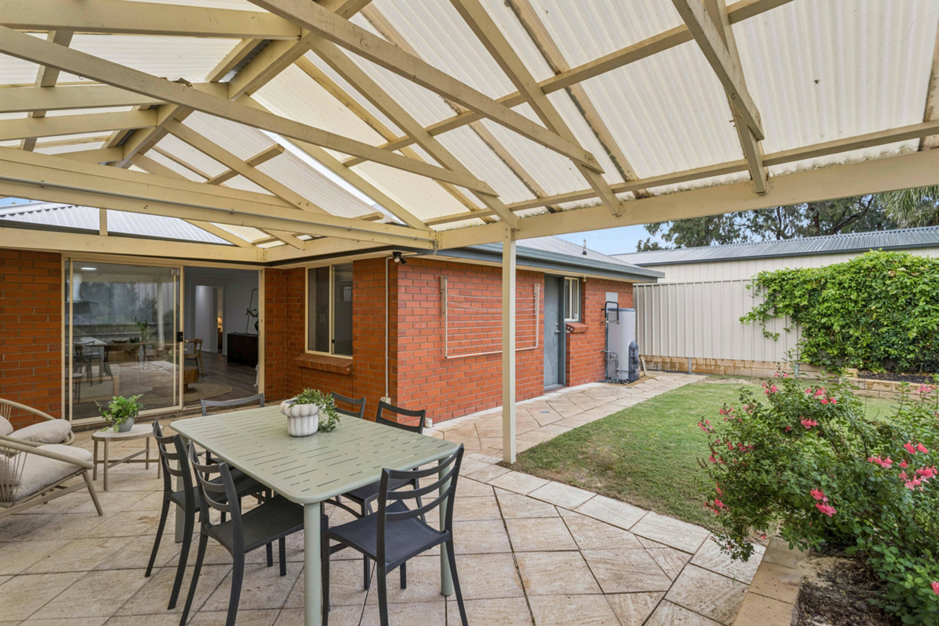 8 Yellow Wood Court — photo 20 of 23