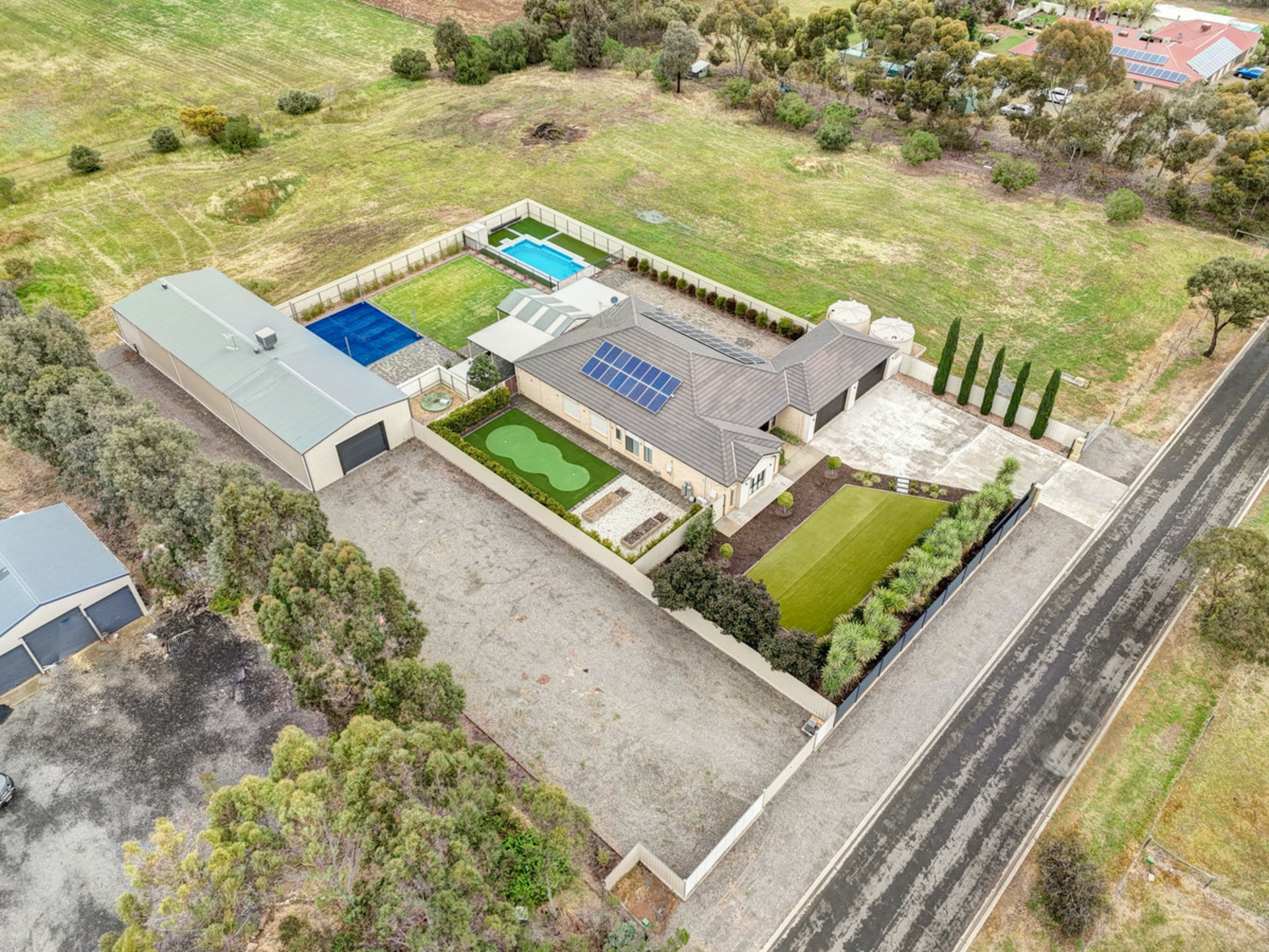 6 Constance Court — photo 29 of 30