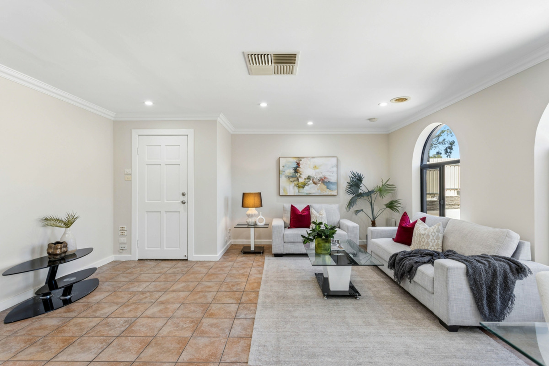 24 Glengyle Avenue — photo 3 of 22