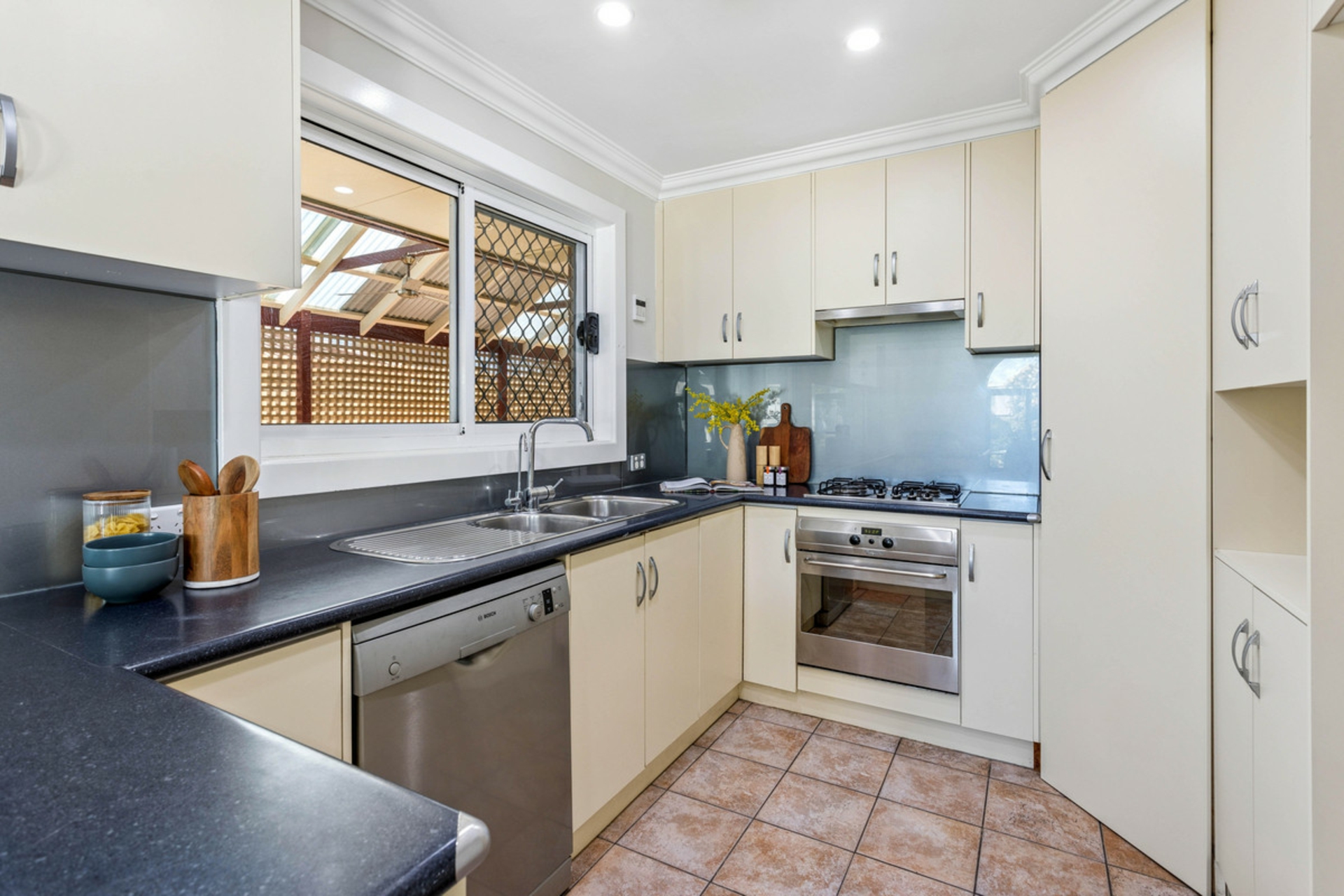 24 Glengyle Avenue — photo 7 of 22