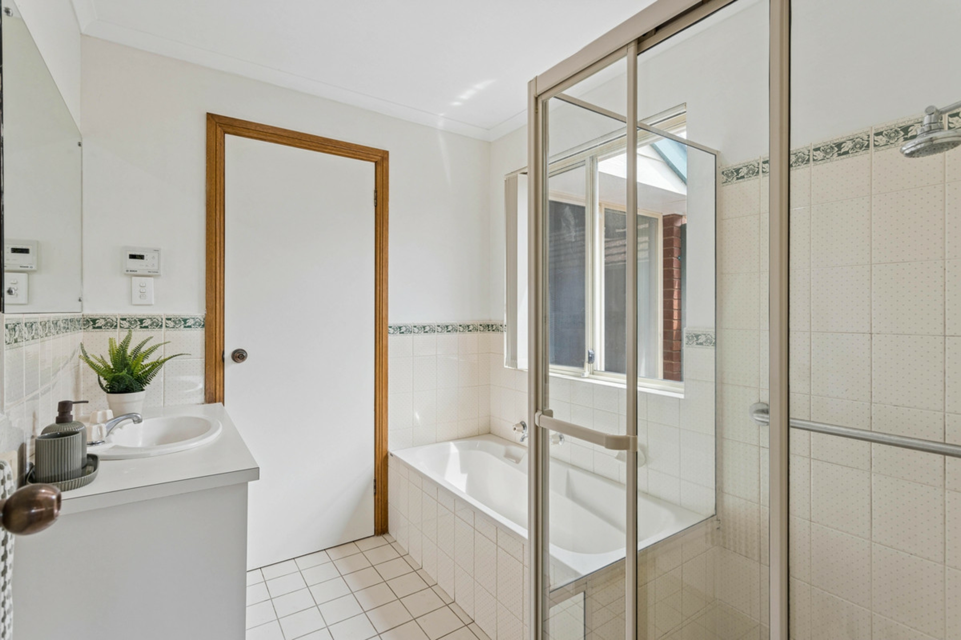 10 Innes Court — photo 6 of 20
