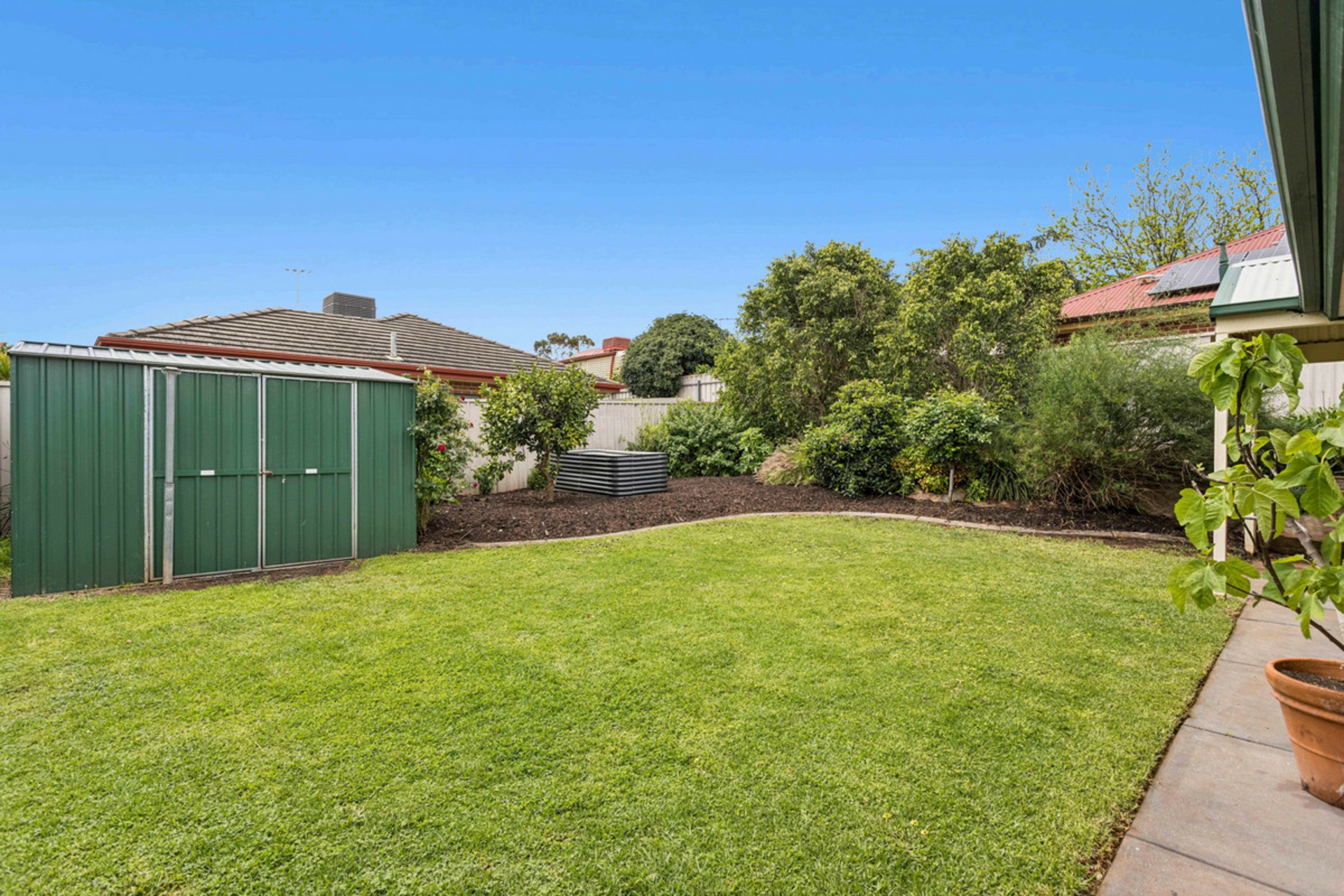 10 Innes Court — photo 19 of 20