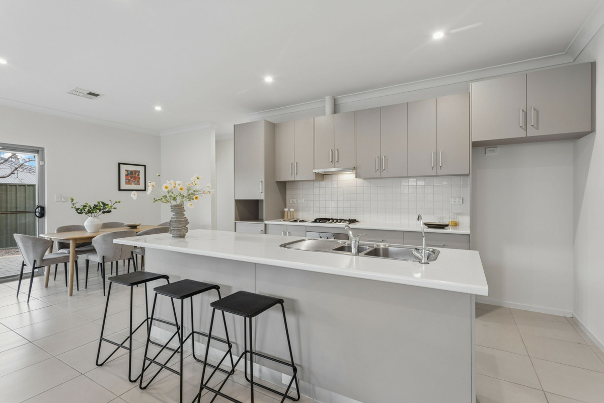 13 East Avenue — photo 6 of 18