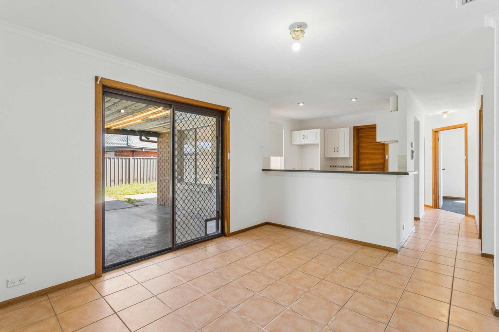 18 Boyara Crescent — photo 7 of 15