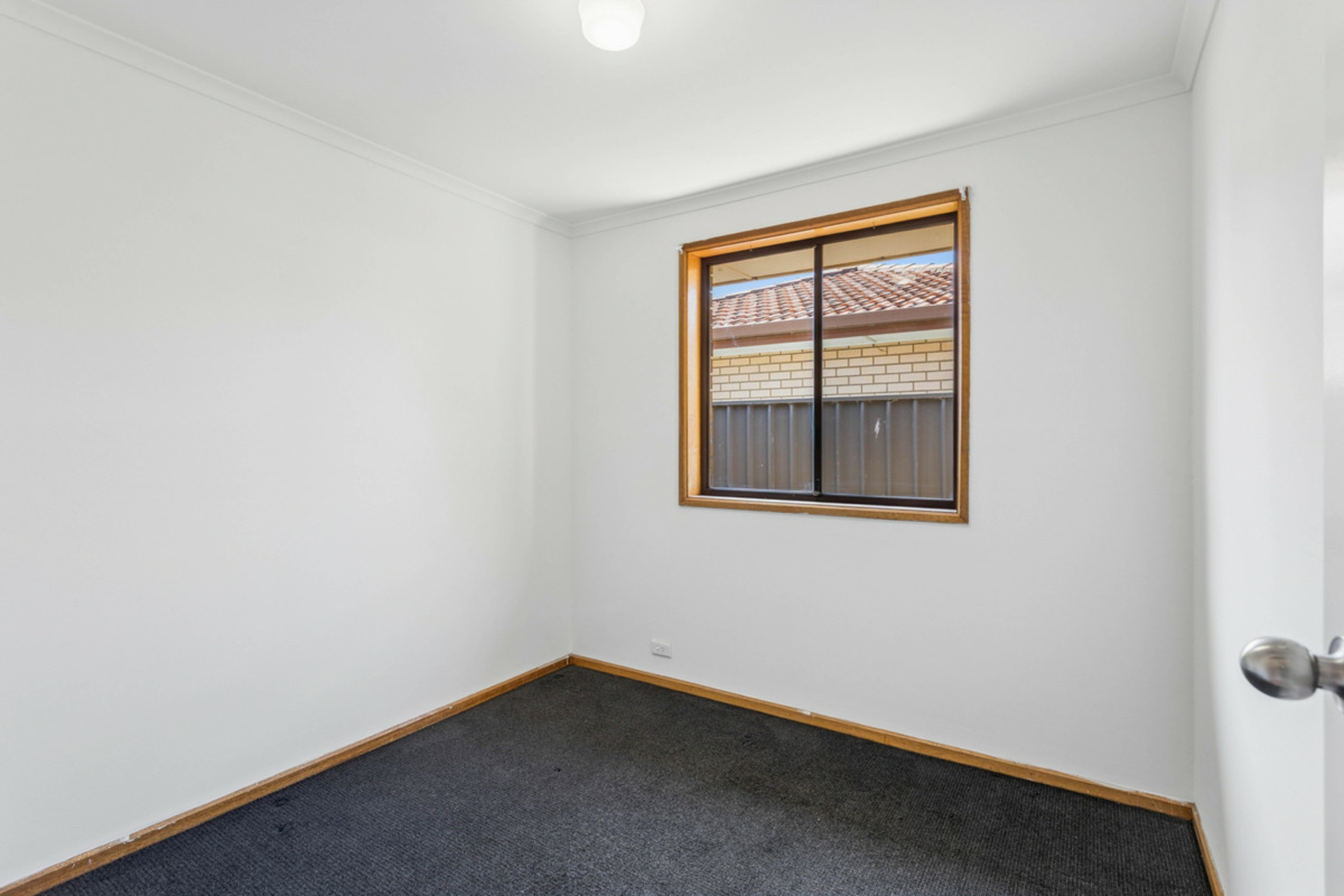 18 Boyara Crescent — photo 9 of 15