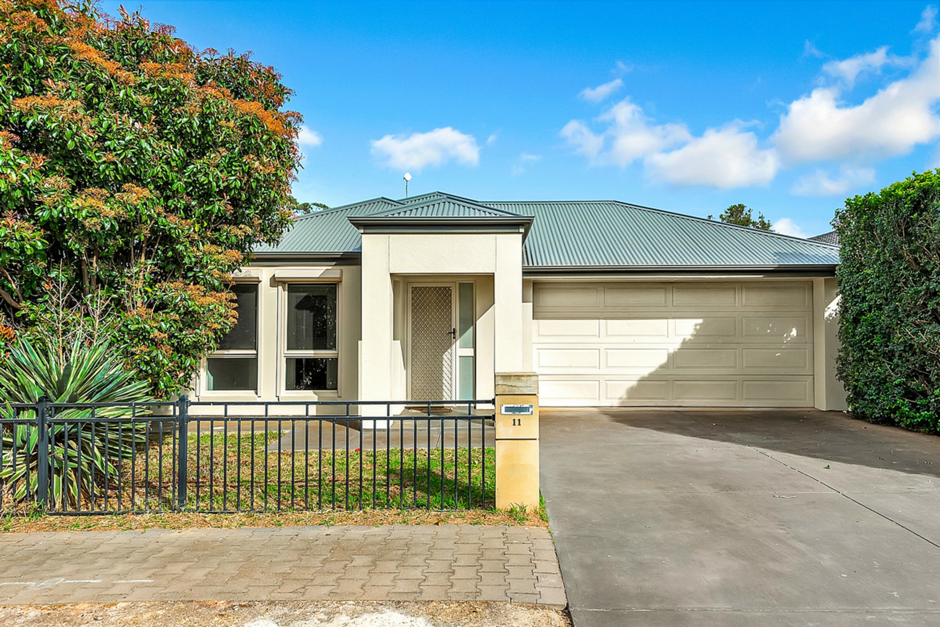 11 Riesling Crescent — photo from LJ Hooker Property Specialists