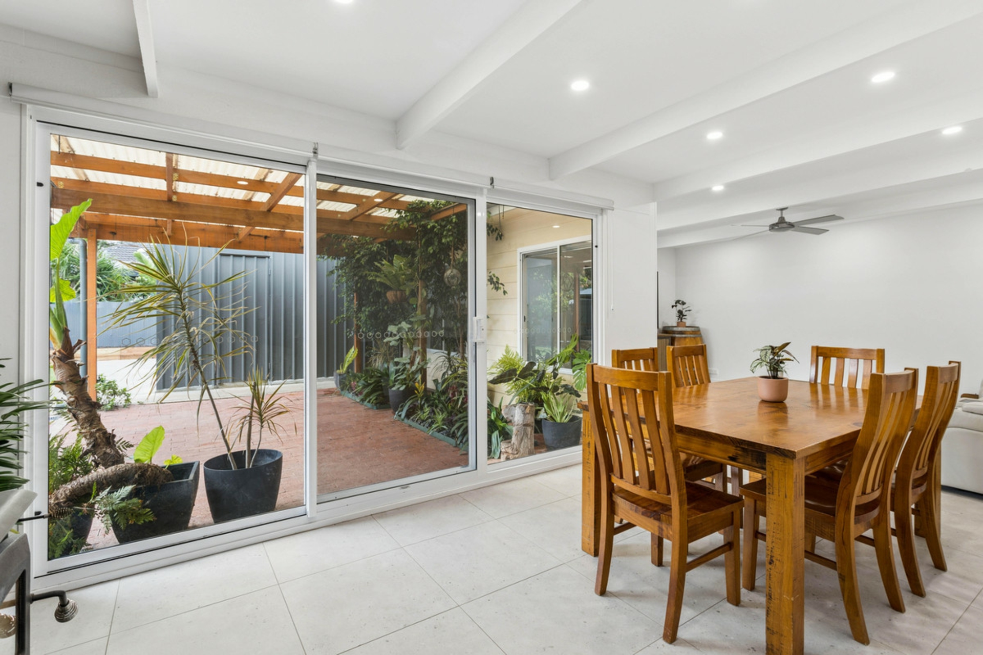25 Crafter Street — photo 7 of 24