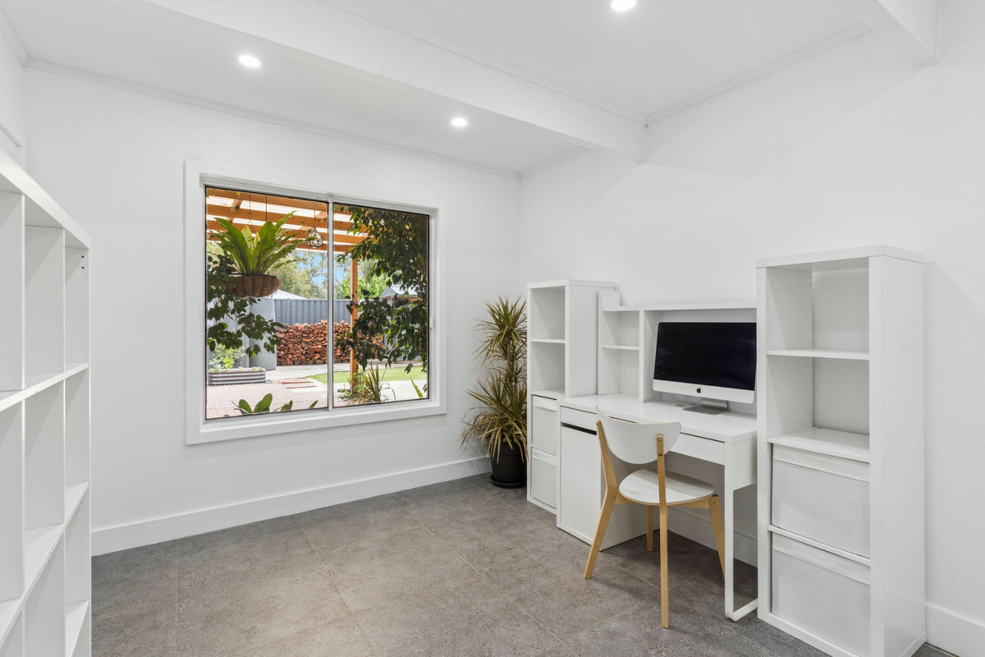 25 Crafter Street — photo 16 of 24