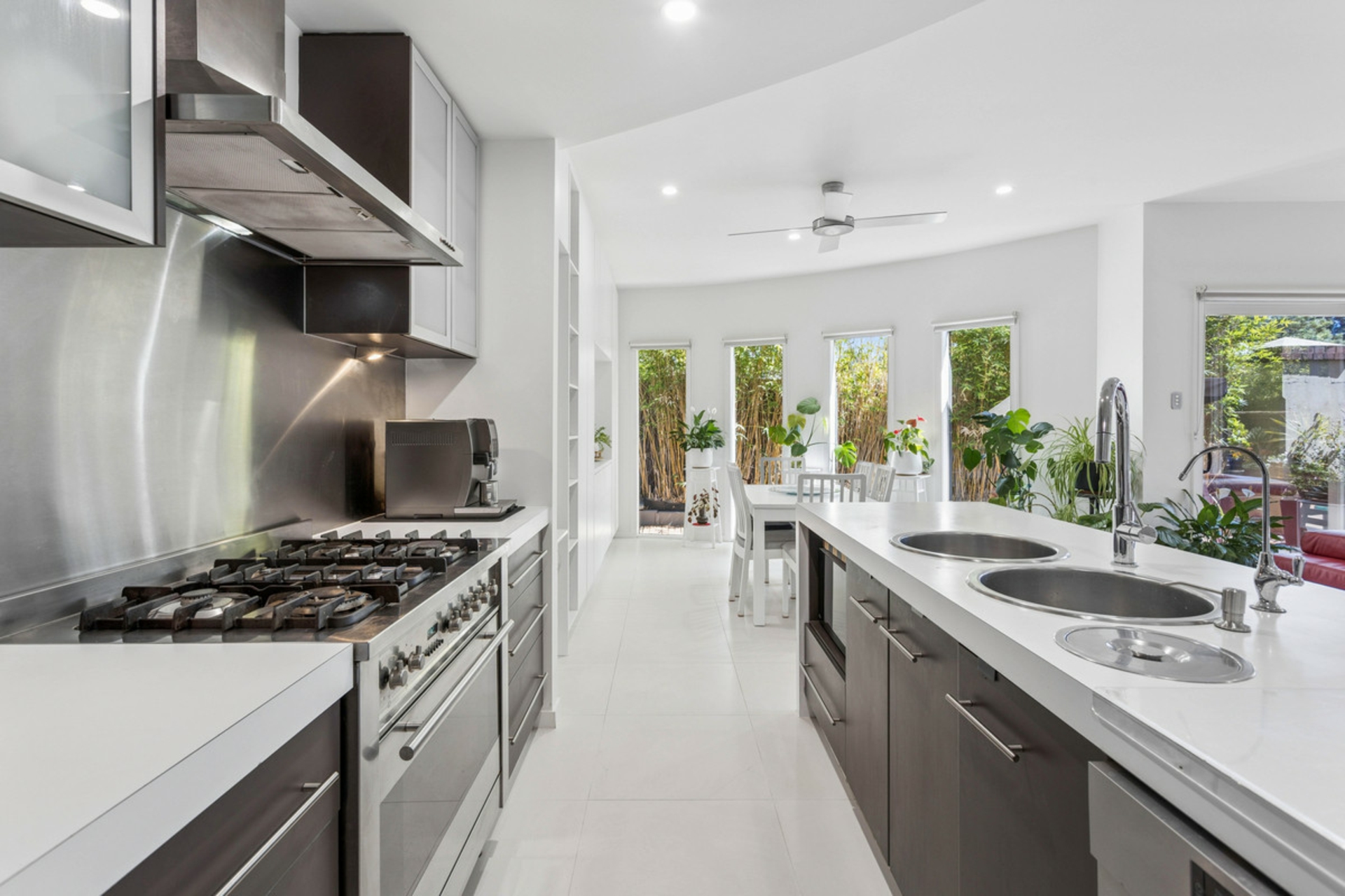 1 Lady Williams Place — photo 3 of 25
