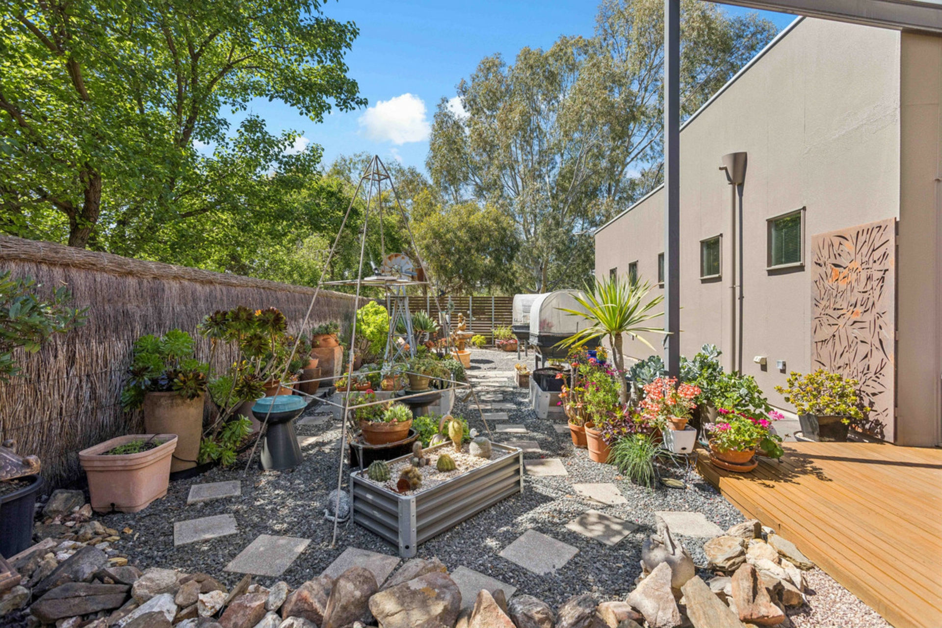 1 Lady Williams Place — photo 23 of 25