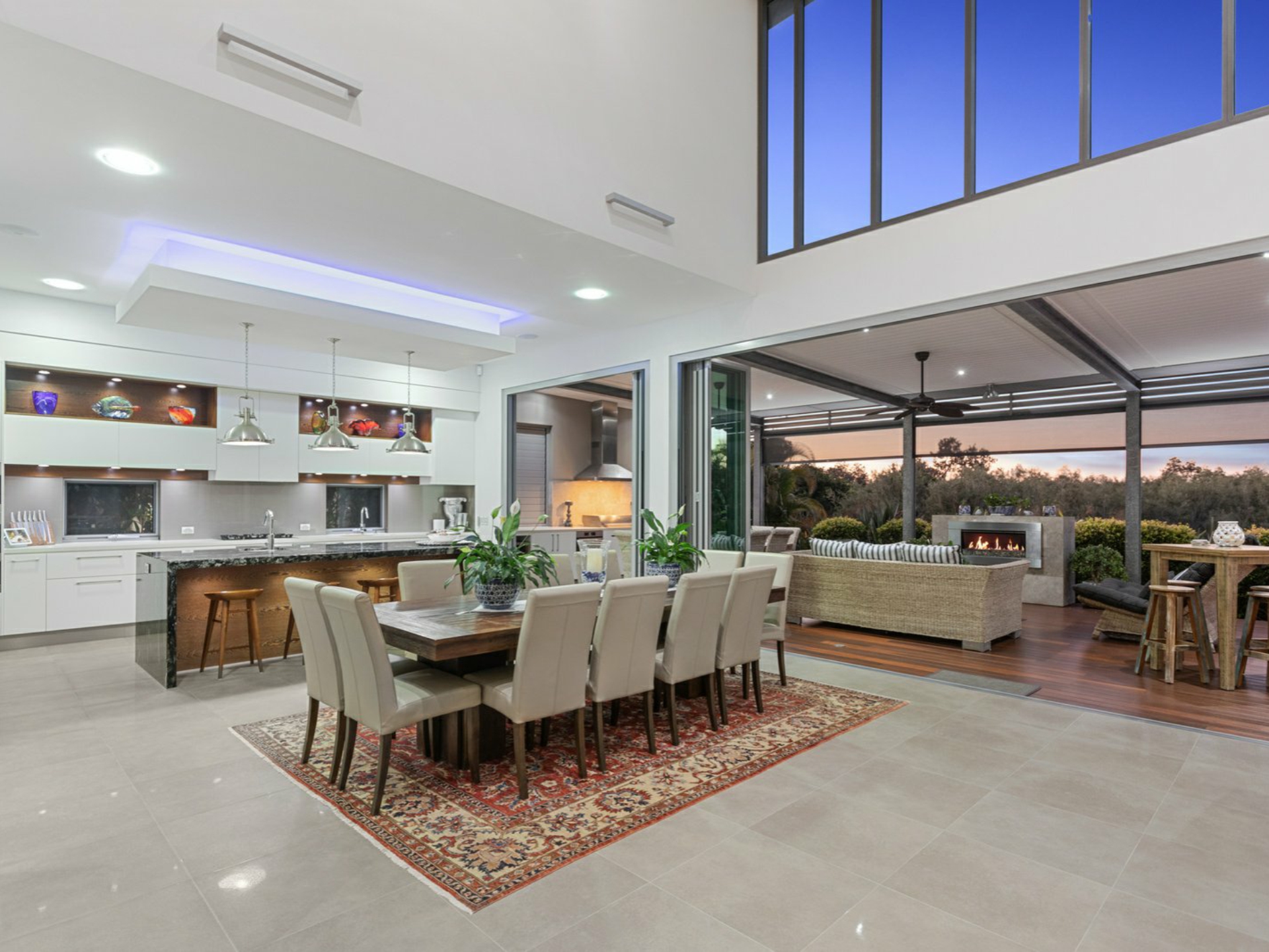 14 Cathedral Court, KINGSCLIFF