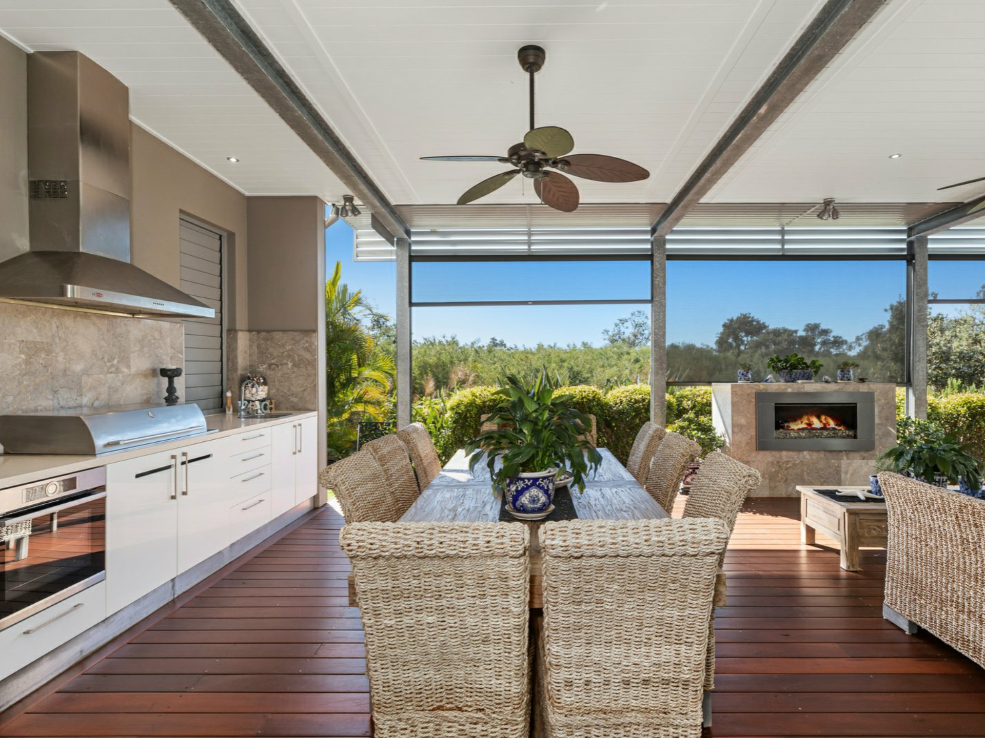 14 Cathedral Court, KINGSCLIFF