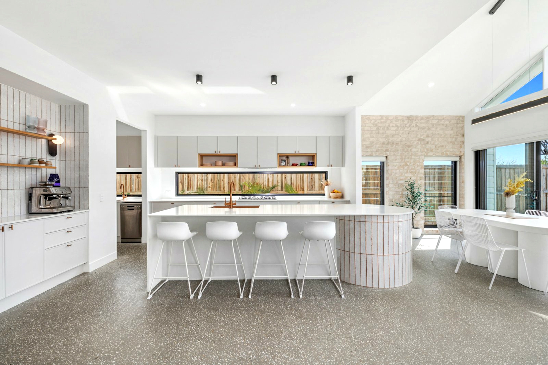 3 Blue Horizon Drive, CASUARINA