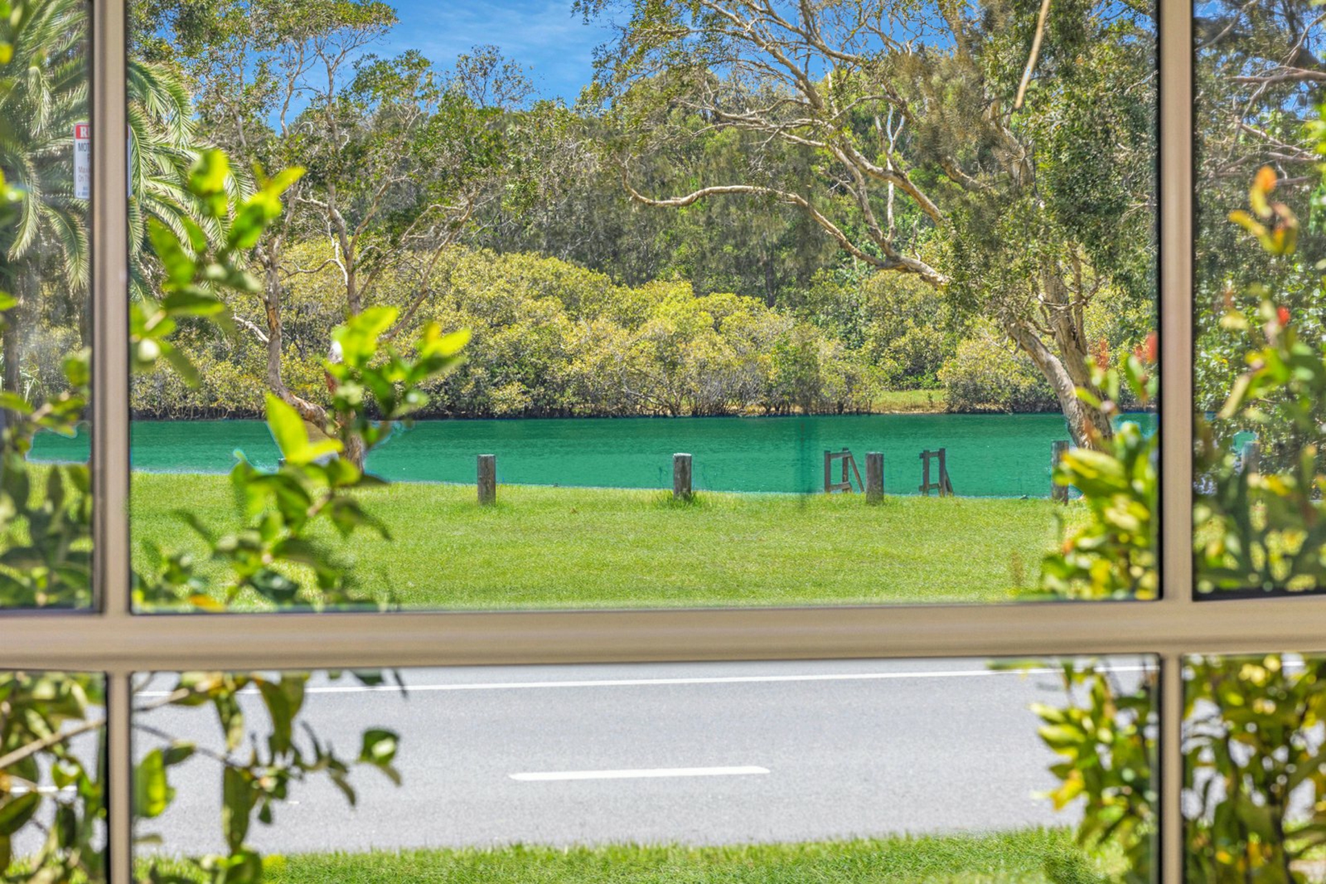 2/92 Overall Drive, POTTSVILLE