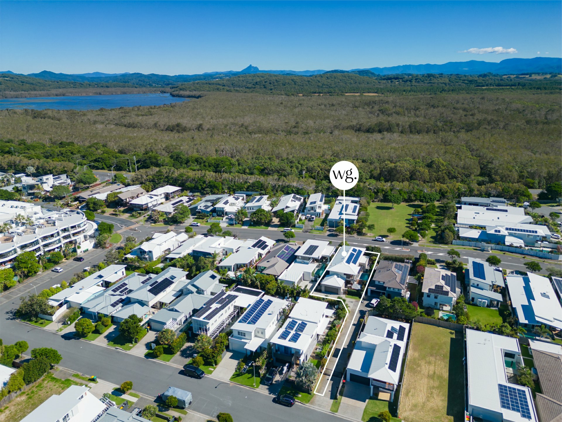 671 Casuarina Way, CASUARINA