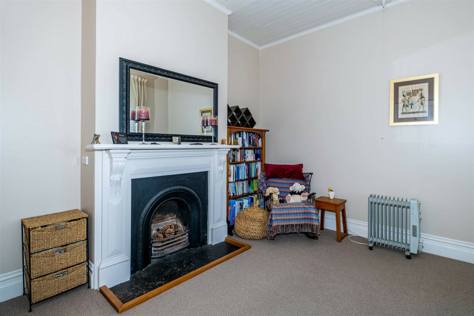 8 Regent Street, FAIRLIE