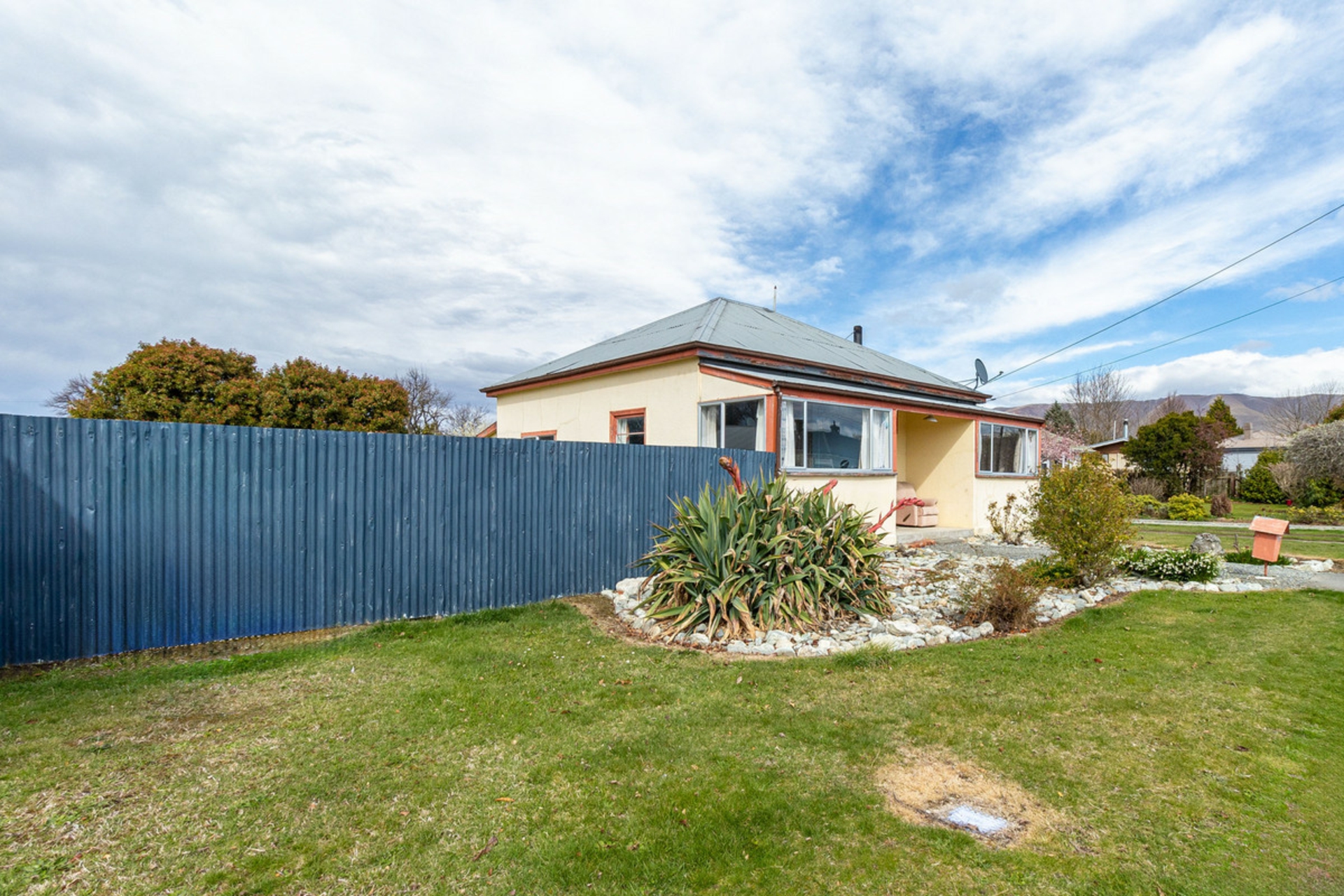 5 Regent Street, FAIRLIE