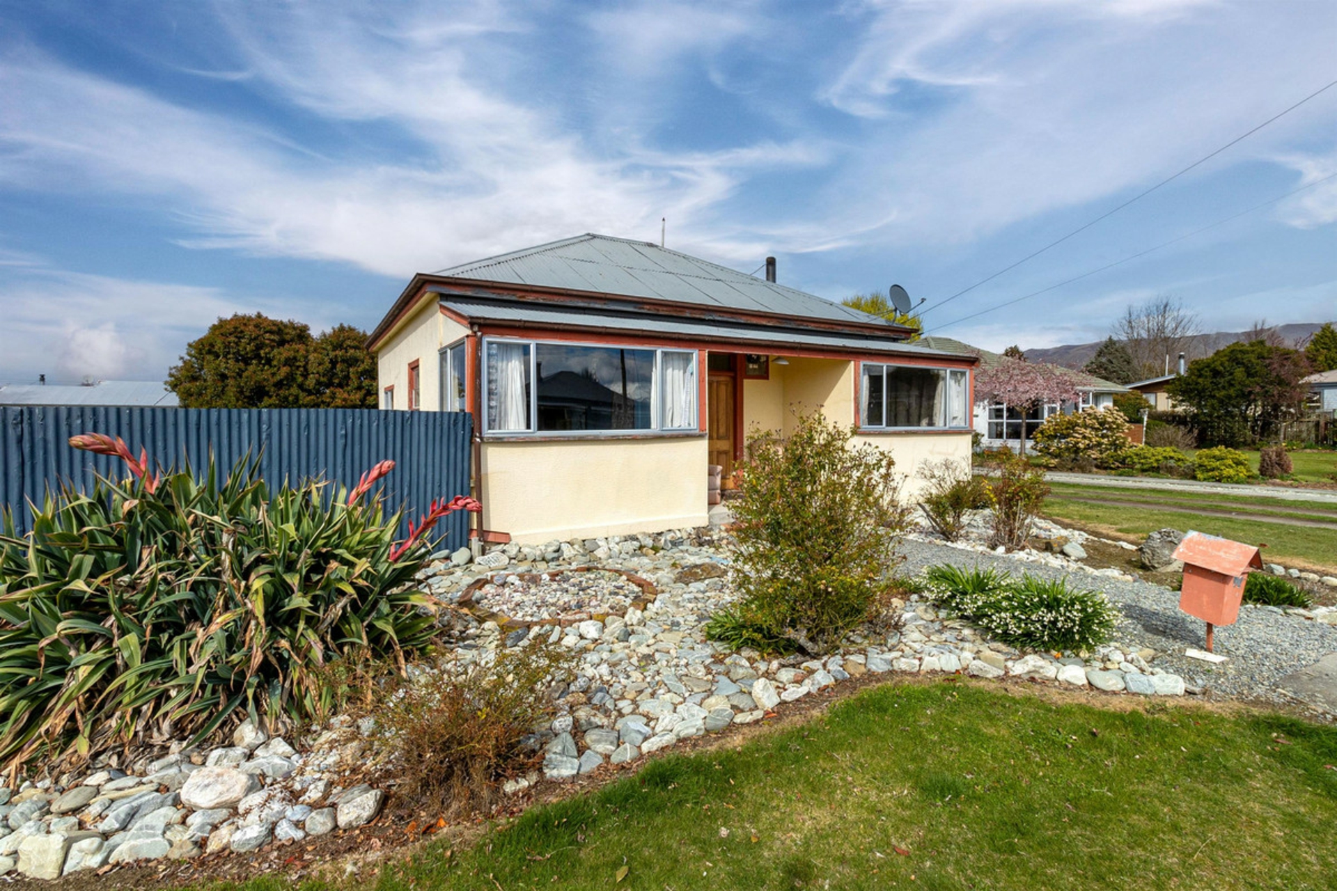 5 Regent Street, FAIRLIE