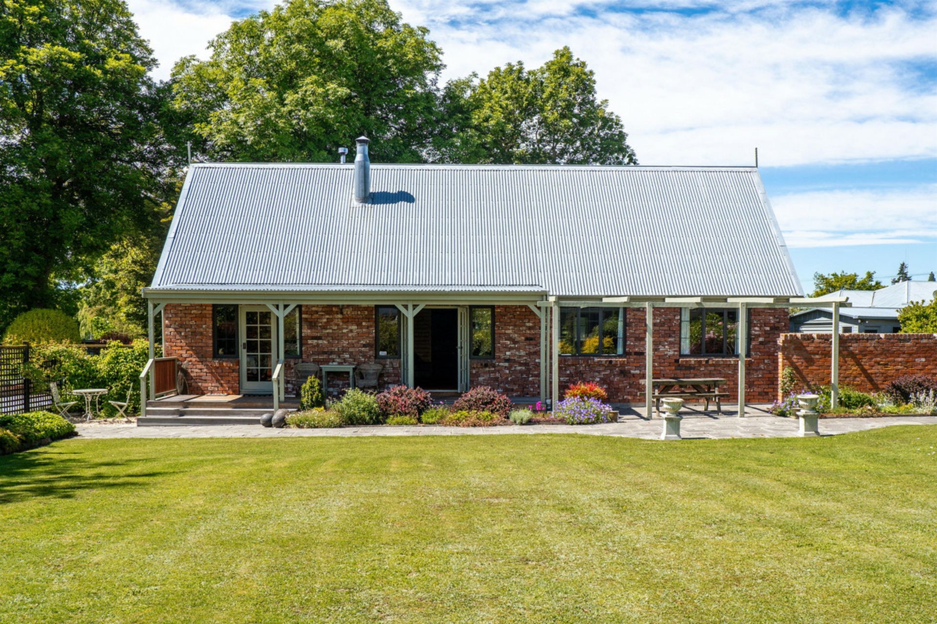 9A & 11A Alloway Street, FAIRLIE