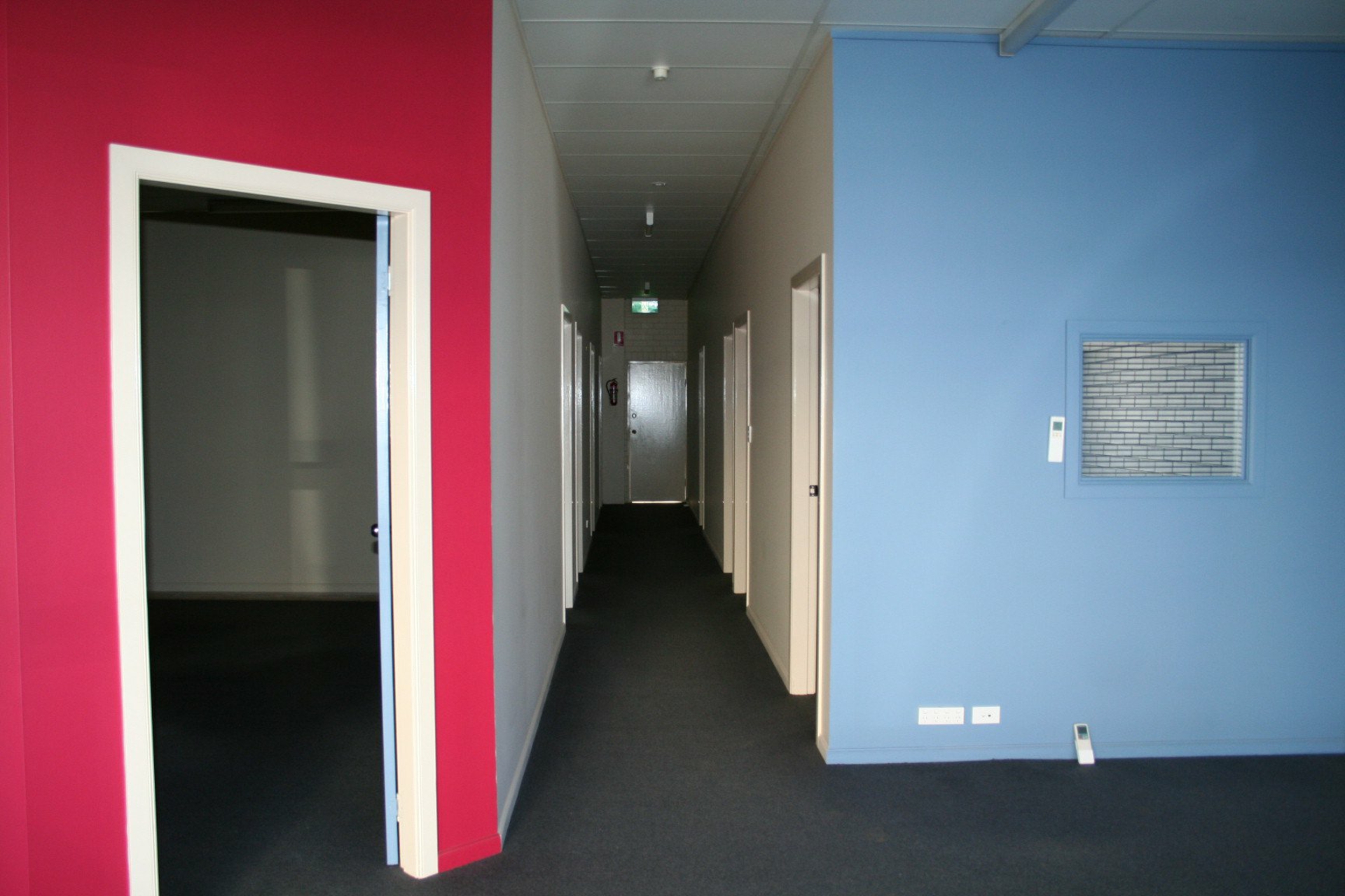 2 122 Bourke Street — photo 2 of 5