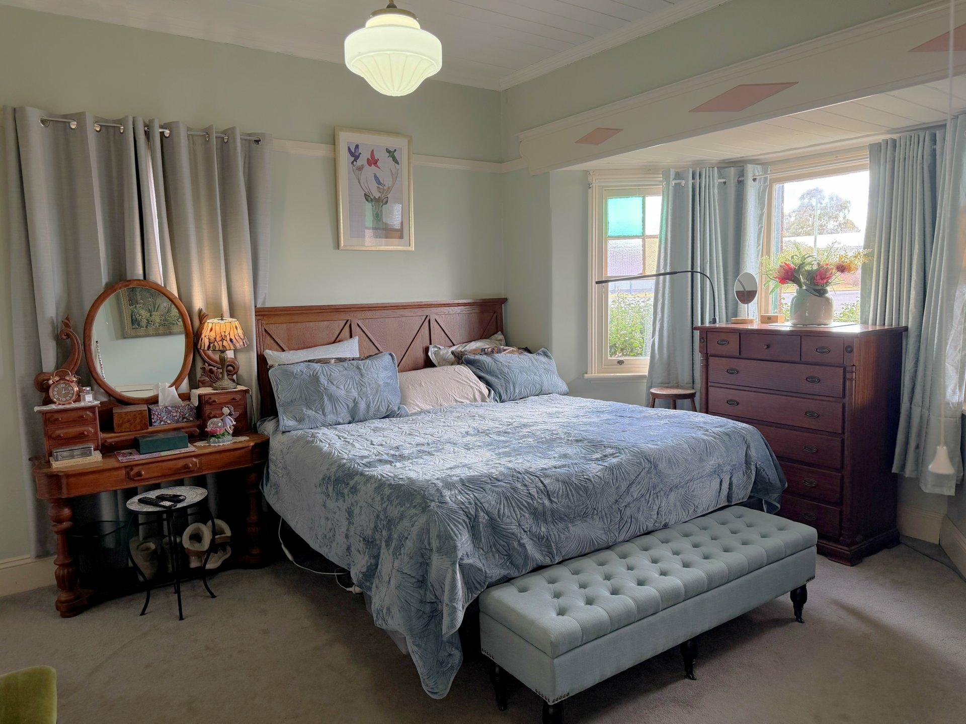 145 Lang Street — photo 3 of 14