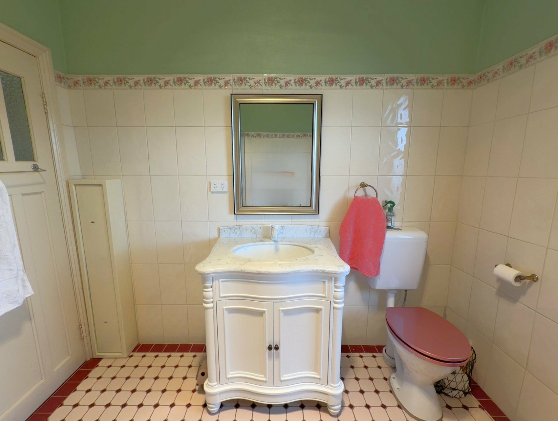 145 Lang Street — photo 12 of 14