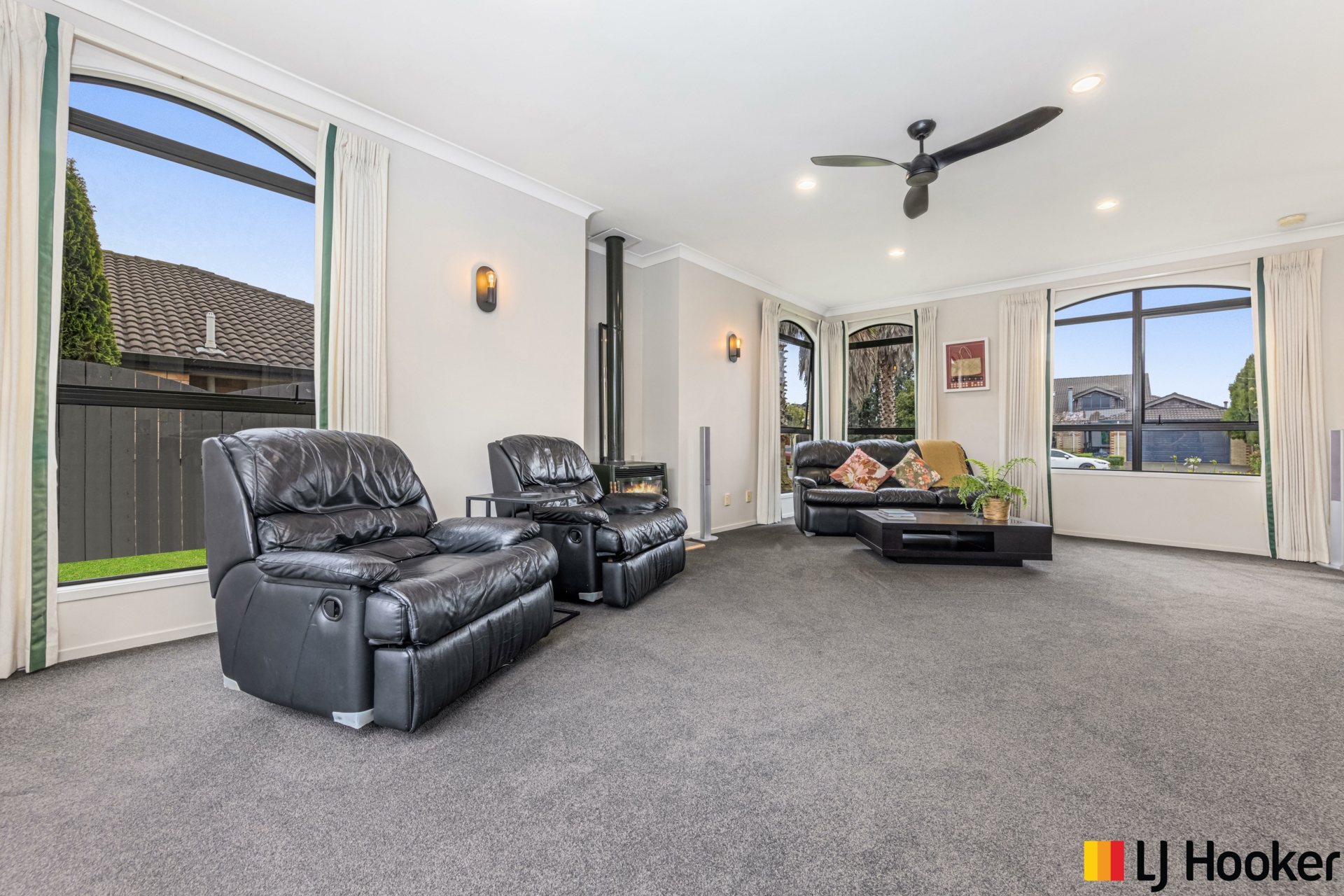 9 Crannich Place Wattle Downs House for Sale LJ Hooker