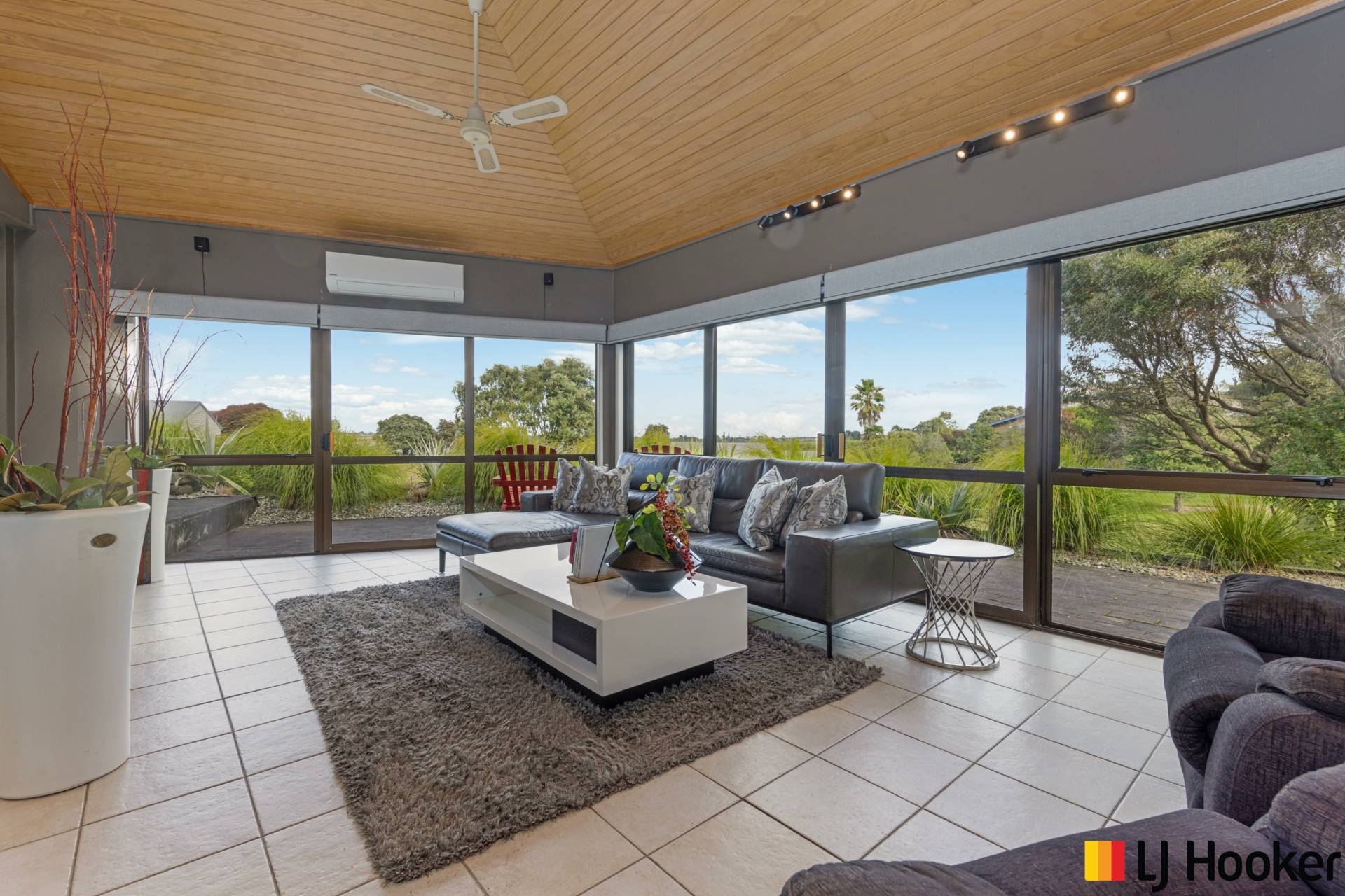 180 Carnoustie Drive Wattle Downs House for Sale LJ Hooker