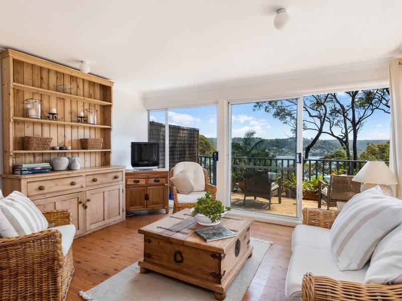 Level Upper/47a Prince Alfred Parade, NEWPORT