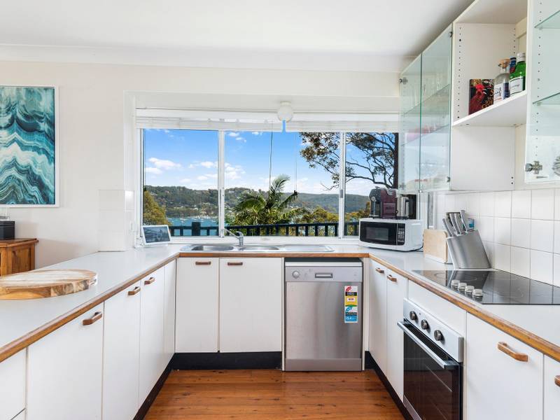 Level Upper/47a Prince Alfred Parade, NEWPORT