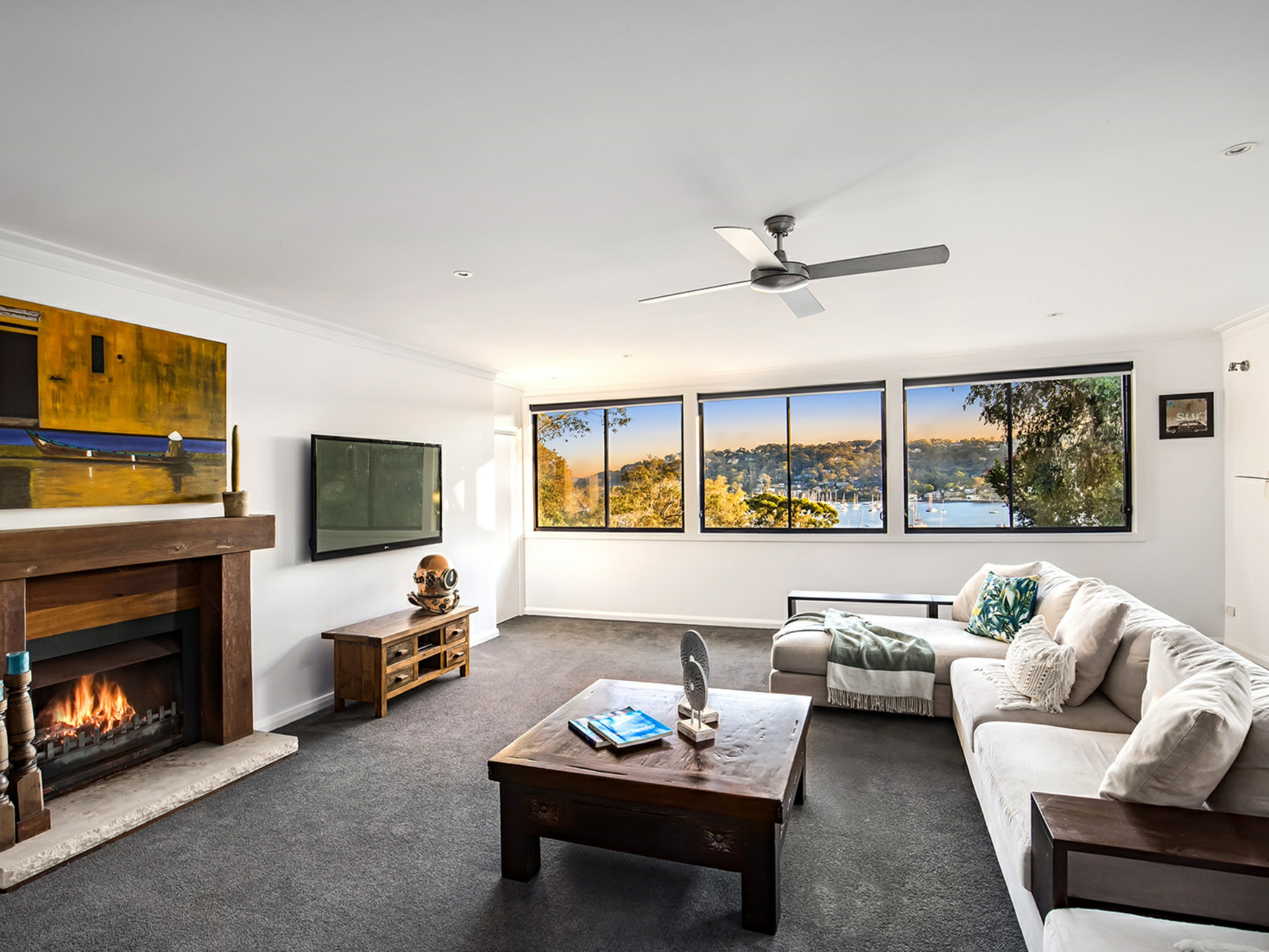 33 Prince Alfred Parade, NEWPORT