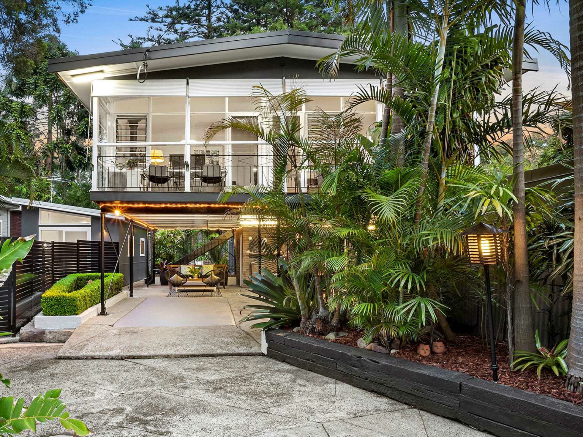 49 Nareen Parade, NORTH NARRABEEN