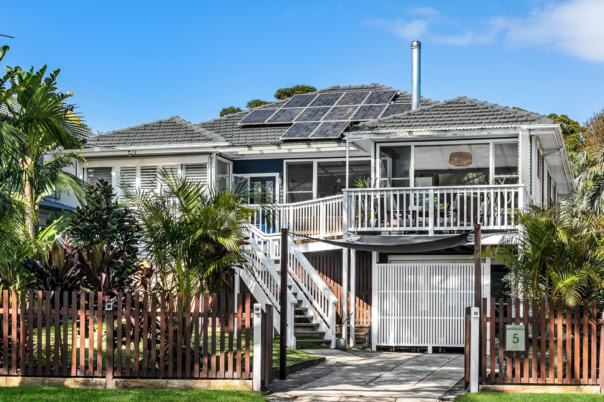 5 Palm Road, NEWPORT