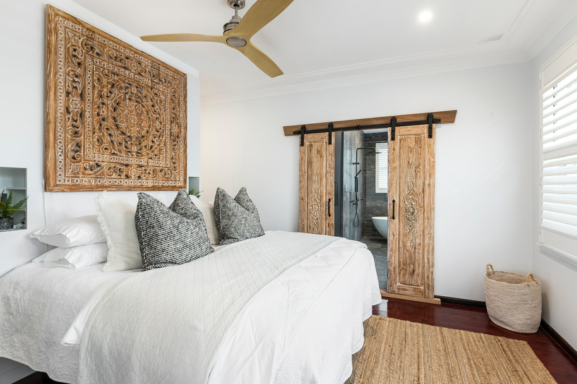 5 Palm Road, NEWPORT