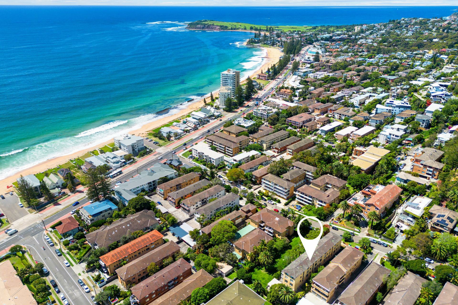 8/15 Stuart Street, COLLAROY