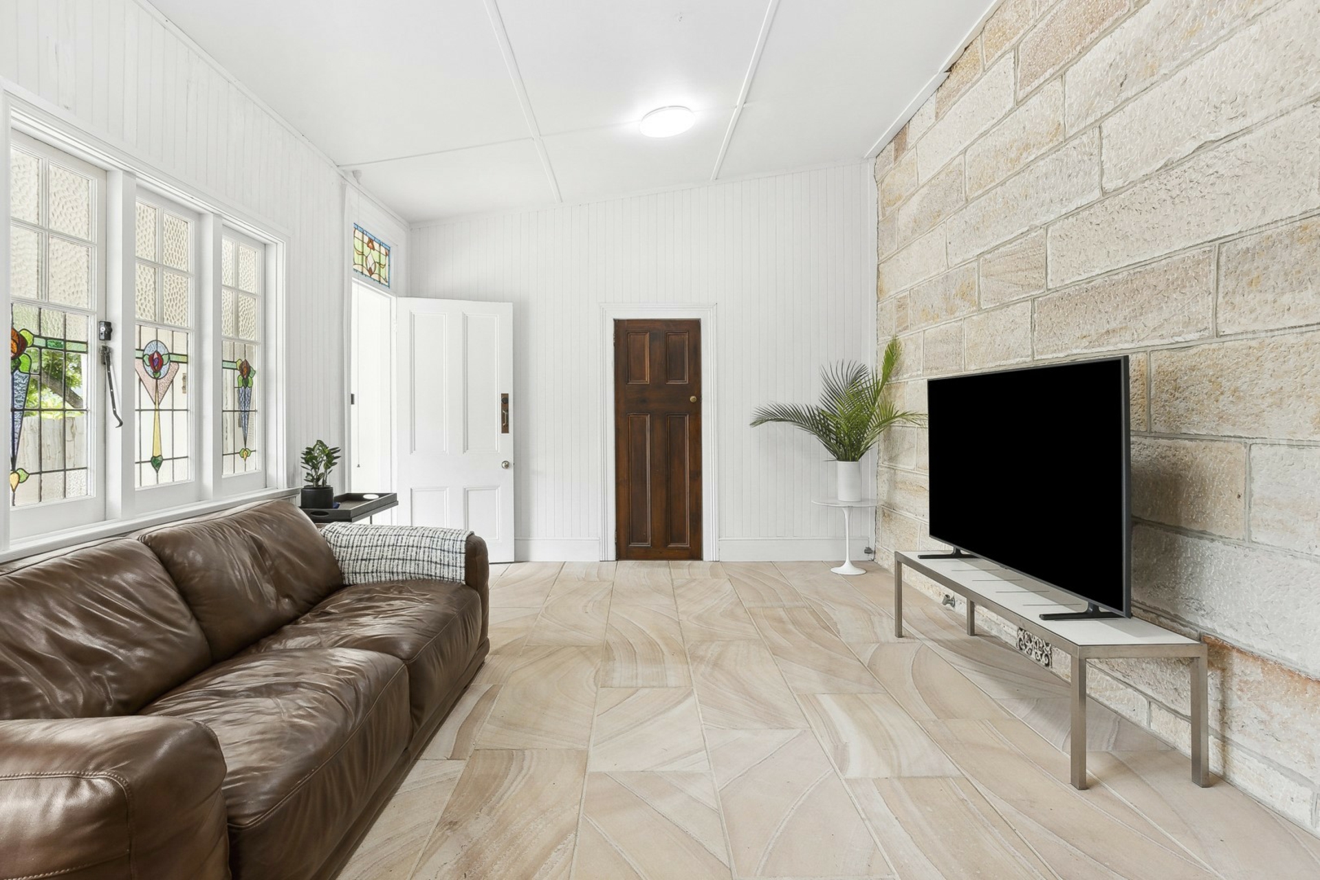 28 Park Street — photo 4 of 11