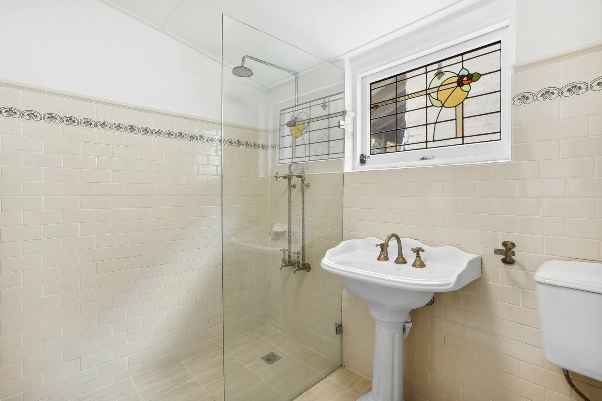 28 Park Street — photo 10 of 11