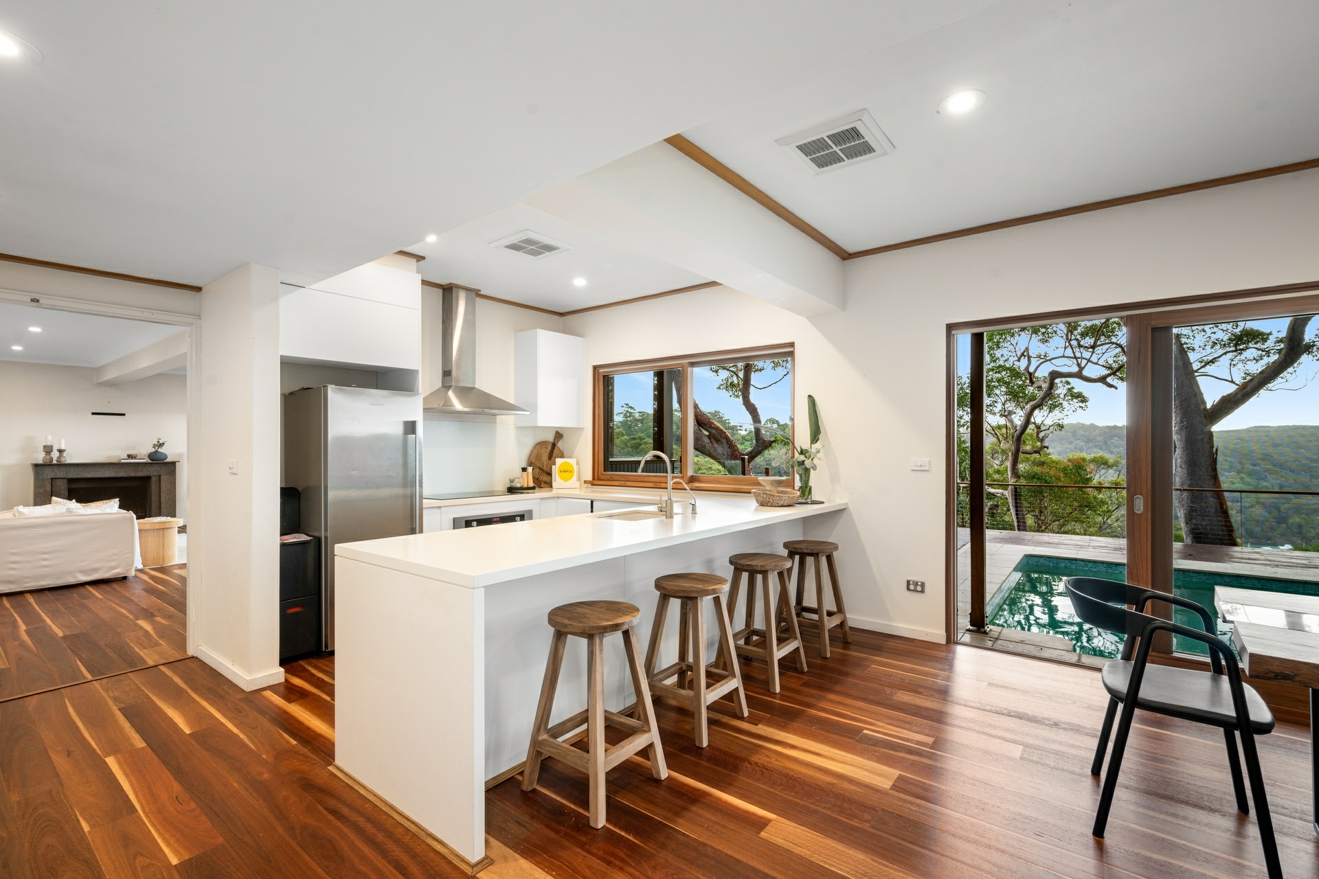 37 Minkara Road — photo 9 of 19
