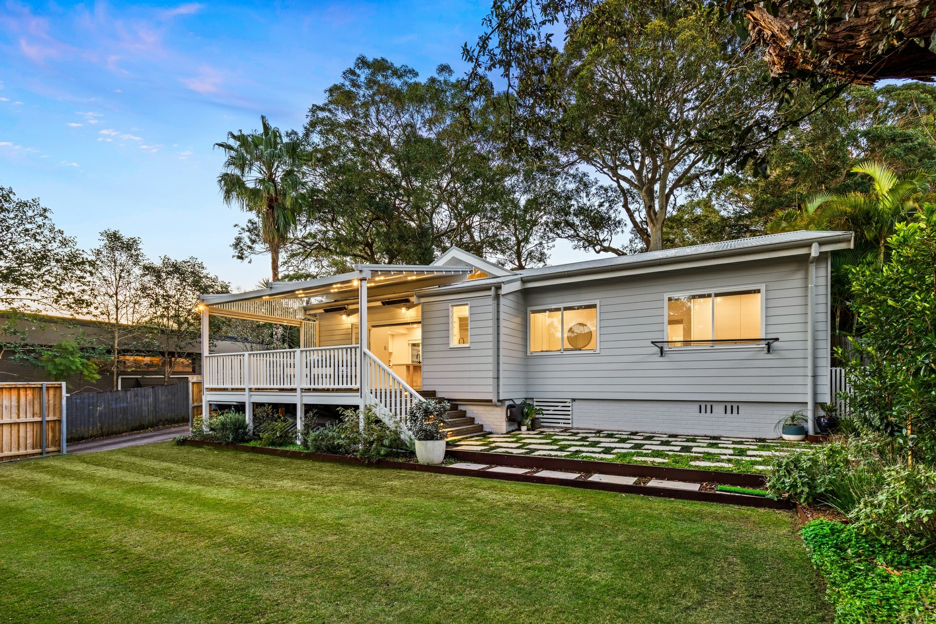 33 Irrubel Road, Newport