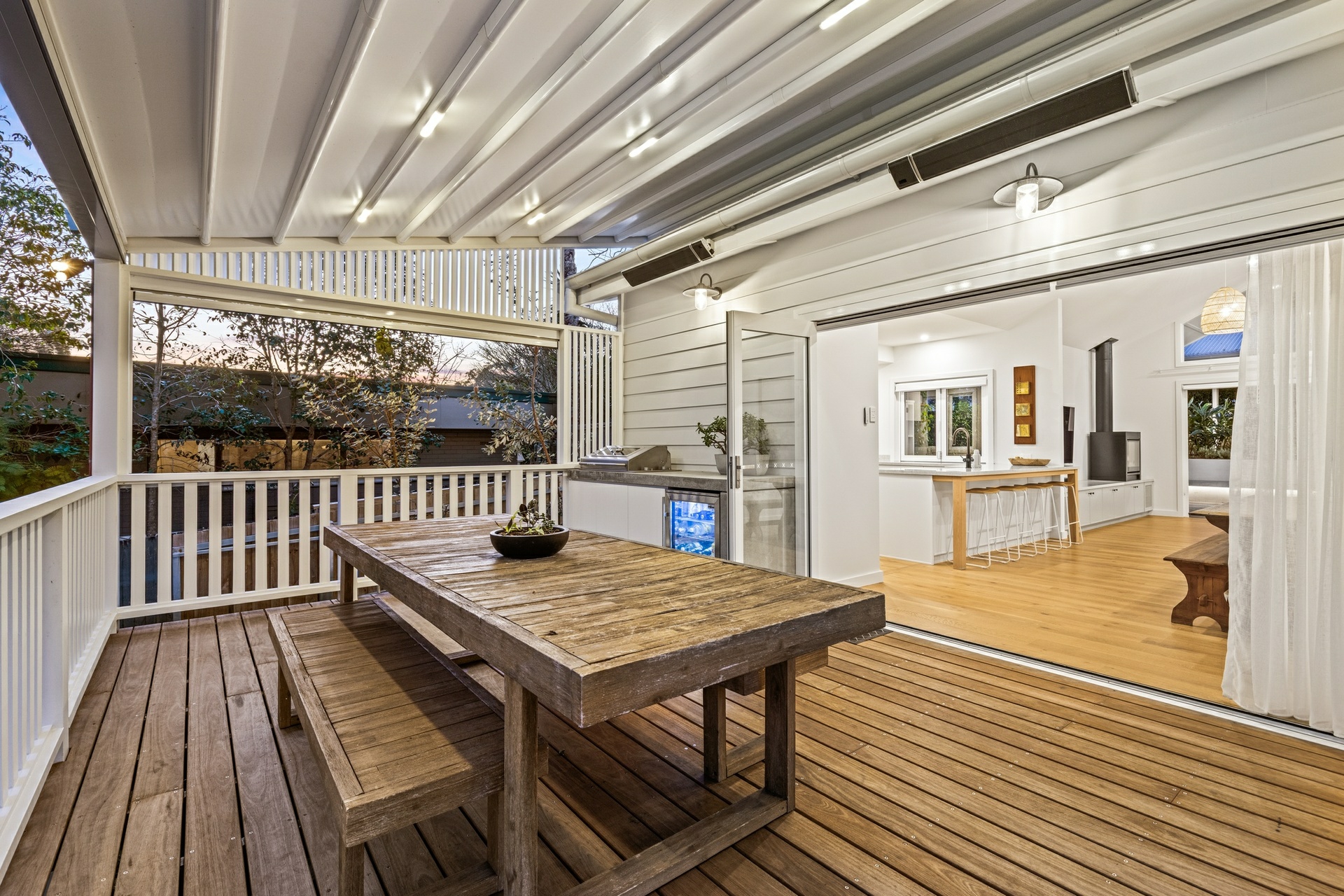 33 Irrubel Road, Newport