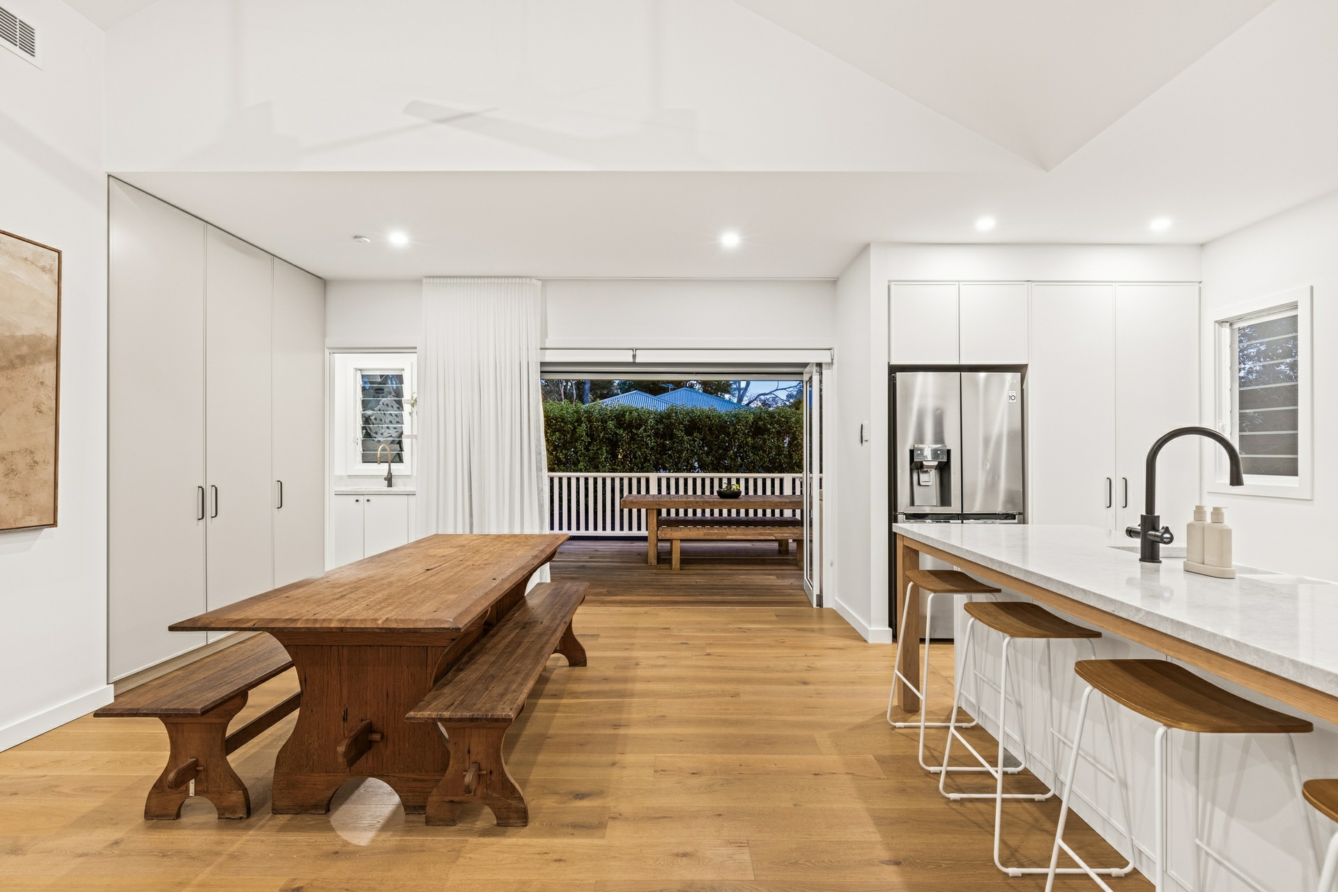 33 Irrubel Road, Newport