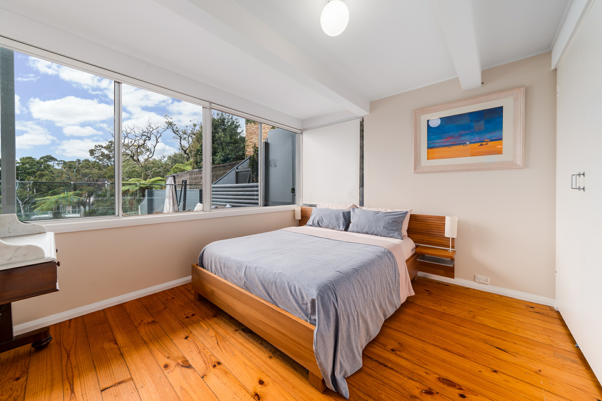 72 Wandeen Road — photo 8 of 12