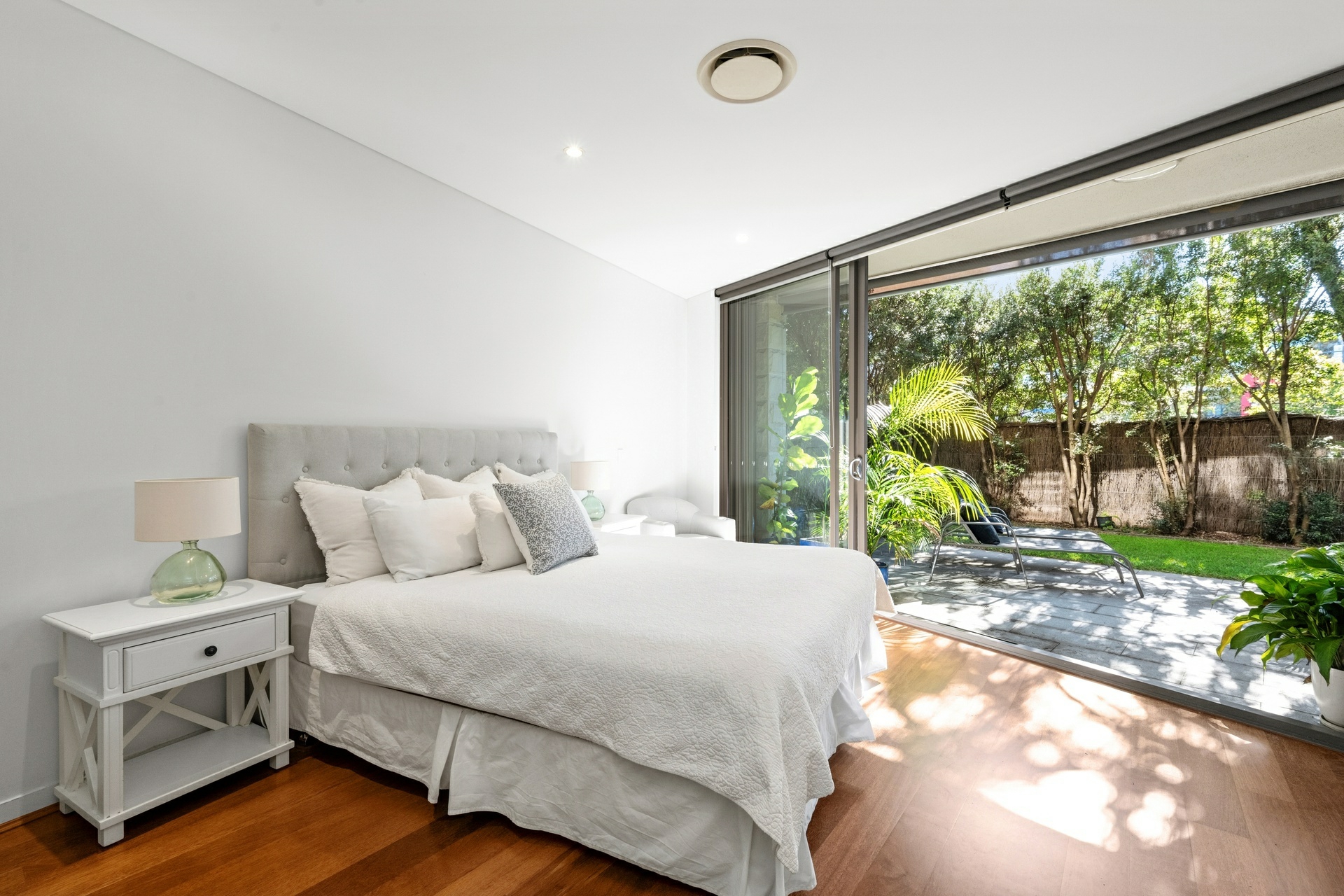 1/1731 Pittwater Road — photo 5 of 10