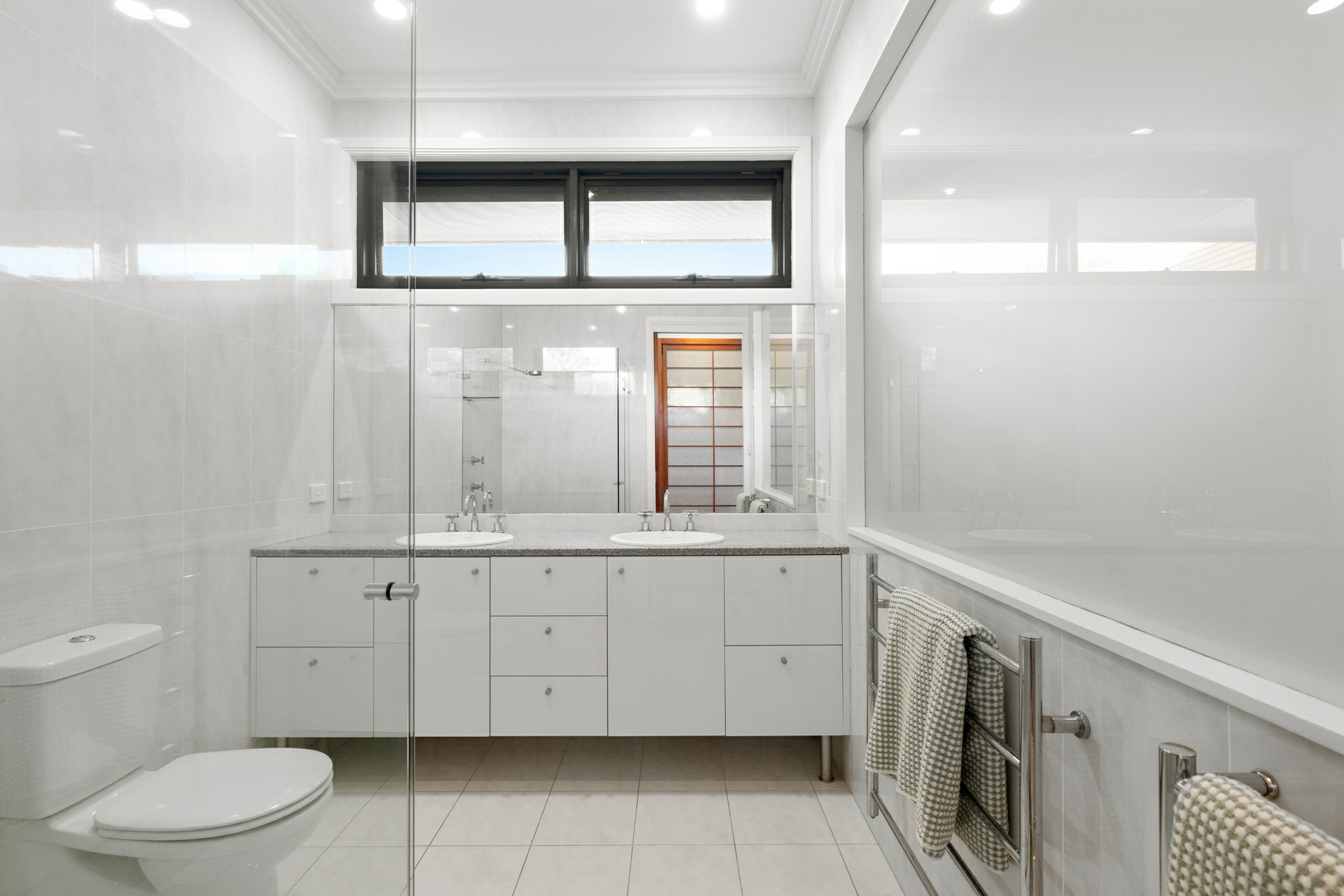 19 Ebor Road — photo 14 of 19