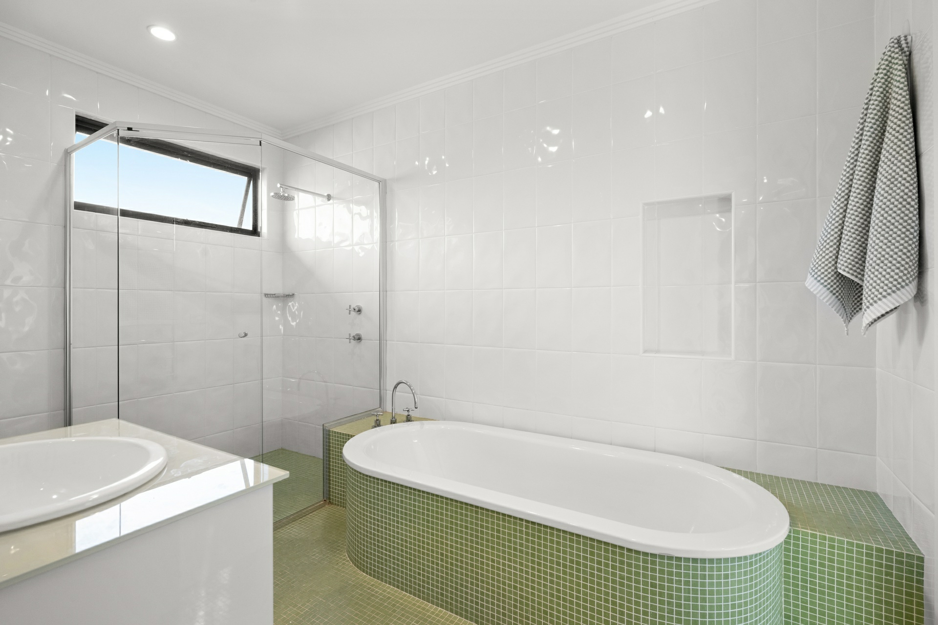 19 Ebor Road — photo 17 of 19
