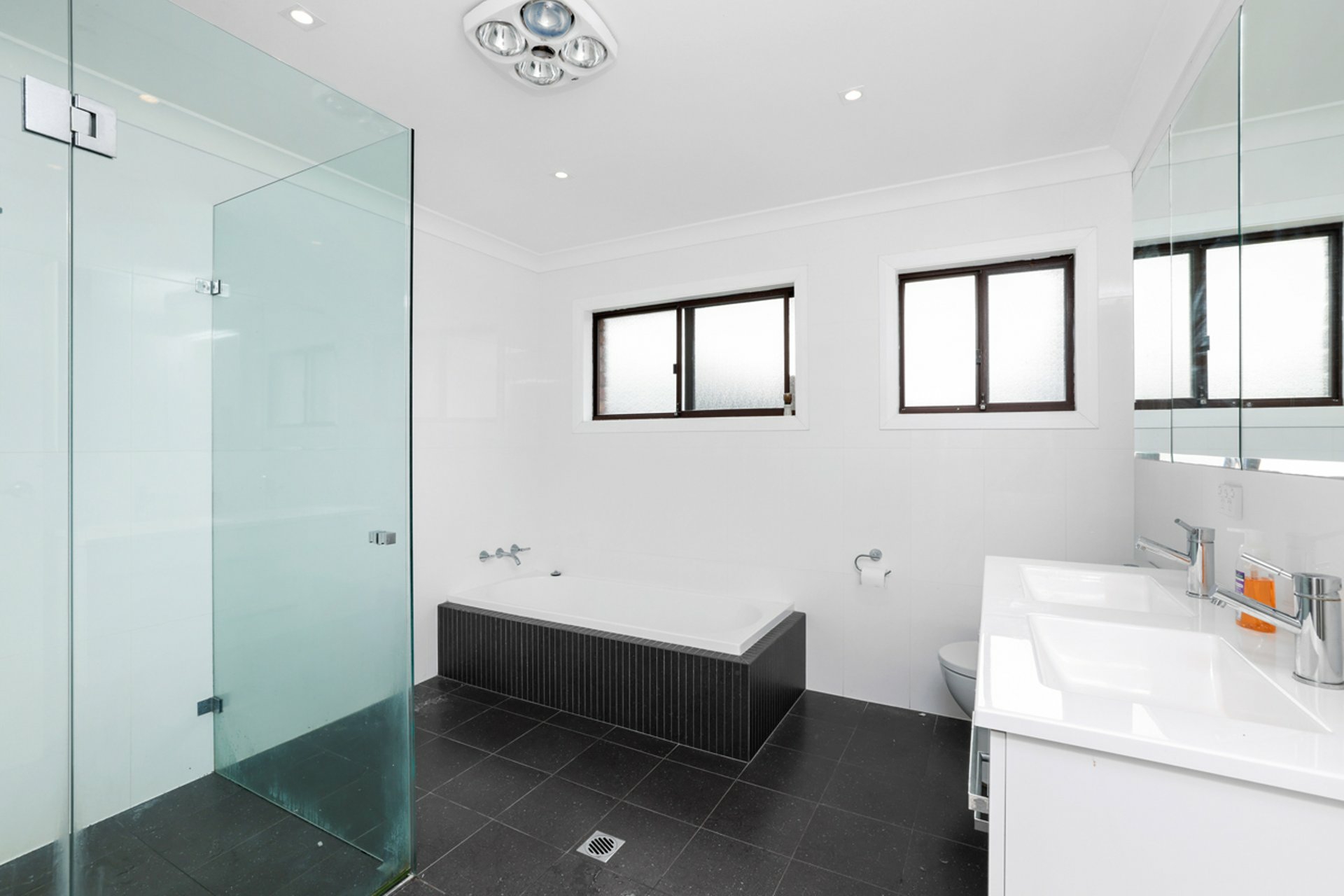 6 Northcott Street — photo 4 of 6