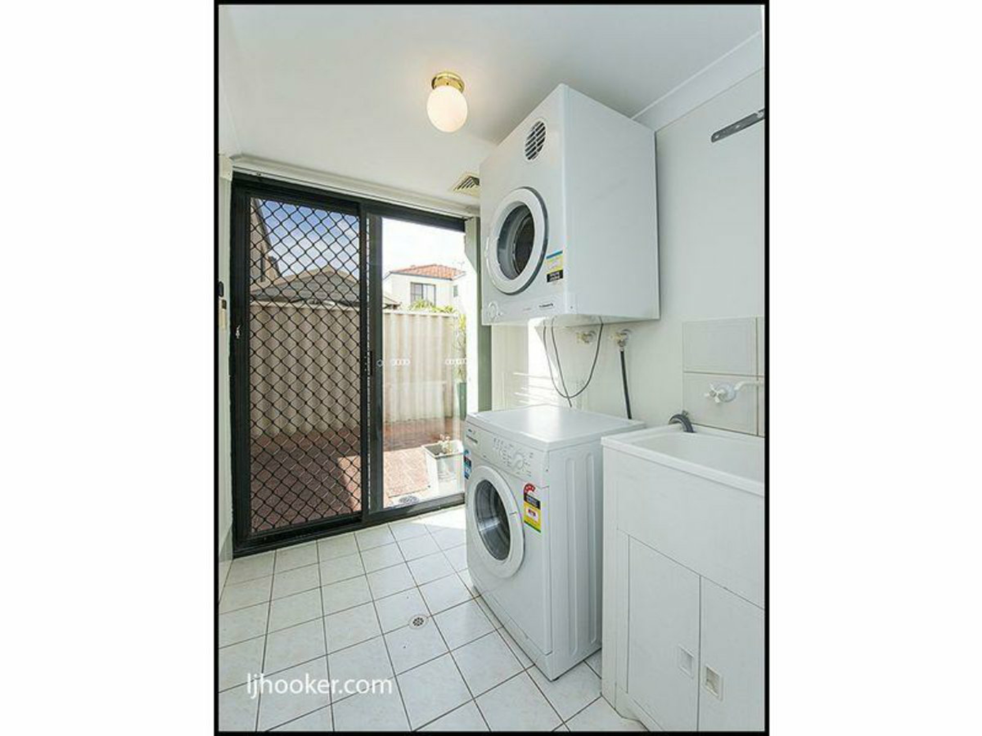 6/11 Gochean Avenue, BENTLEY