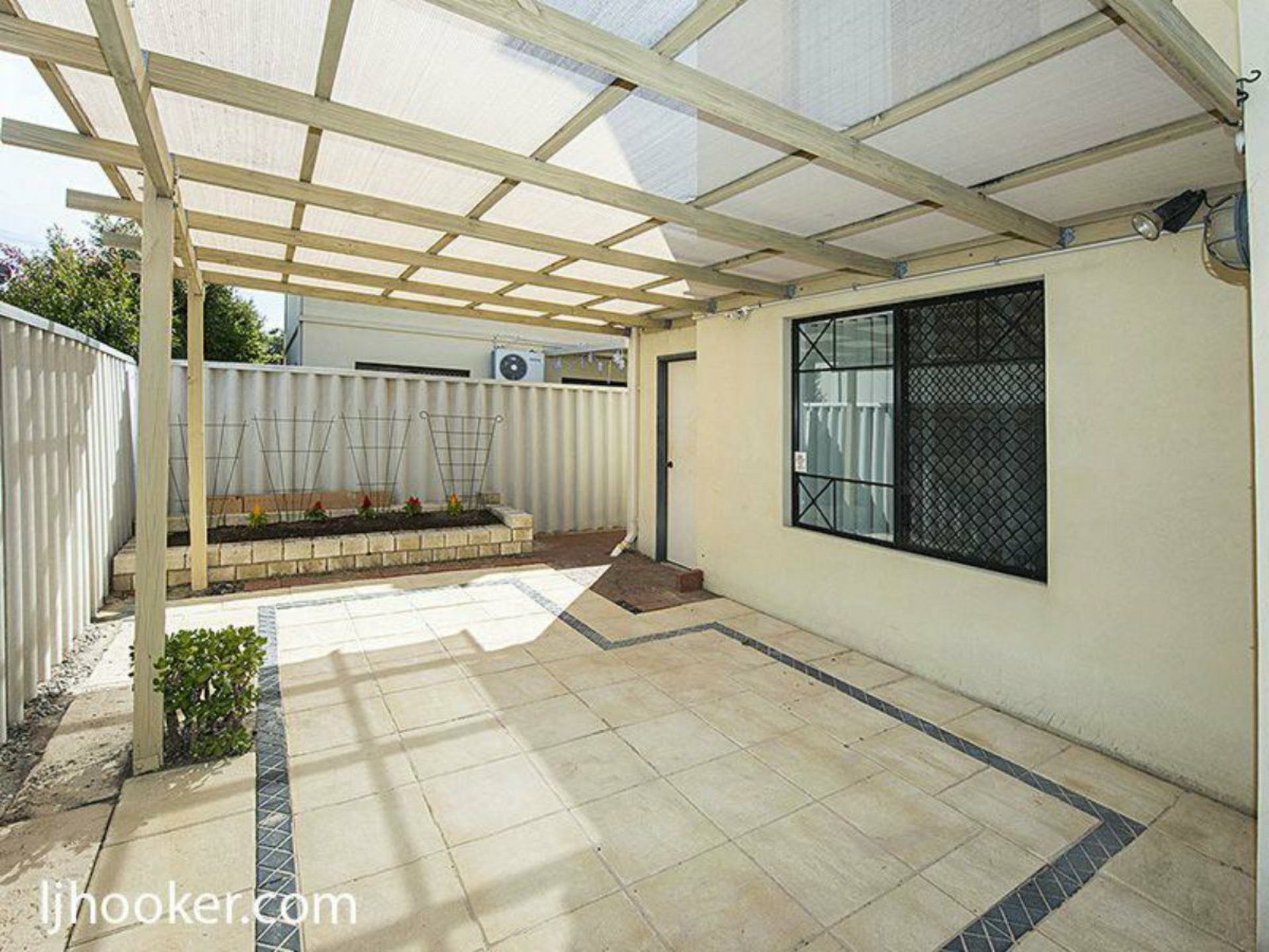 6/11 Gochean Avenue, BENTLEY