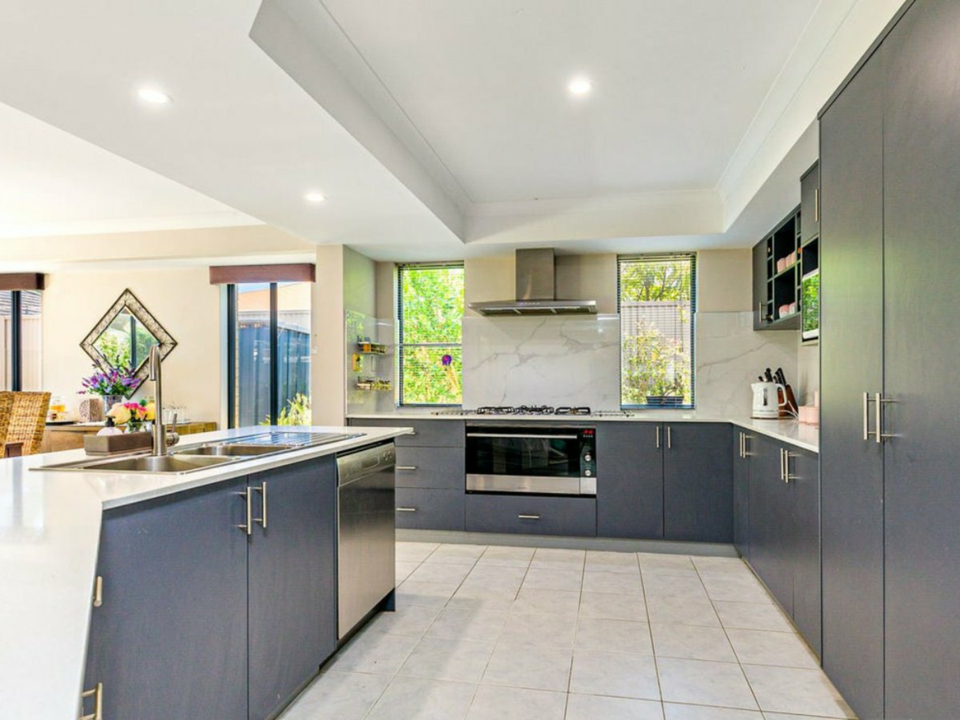 15 Waterview Parade, SOUTHERN RIVER